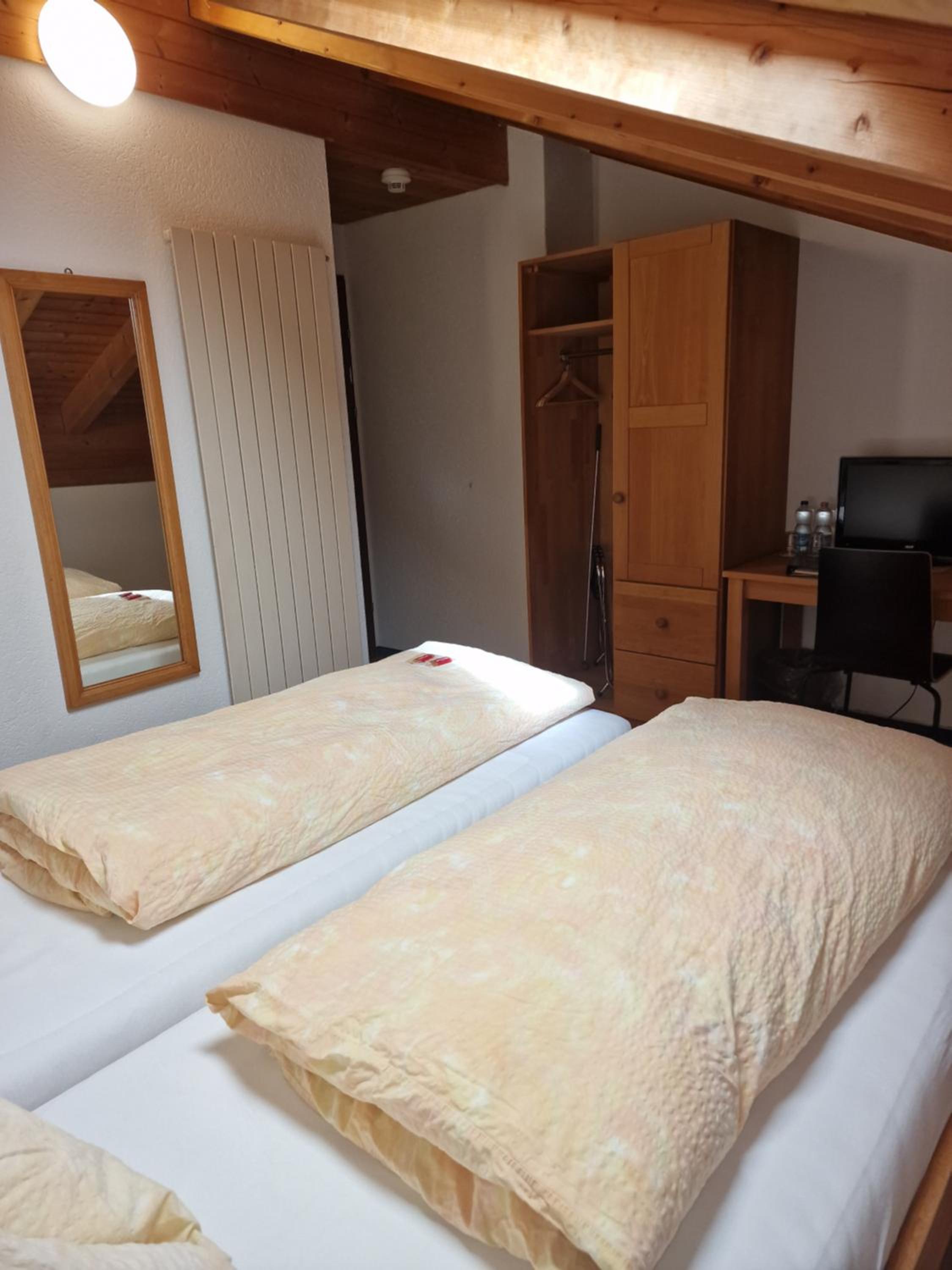 Budget Double Room photo 1