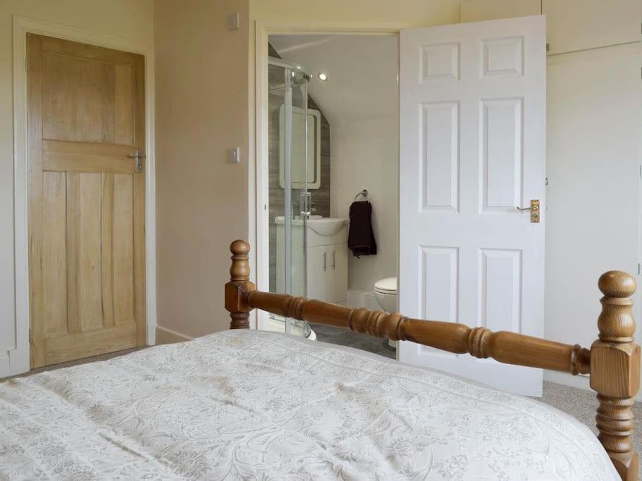 Villa photo 2