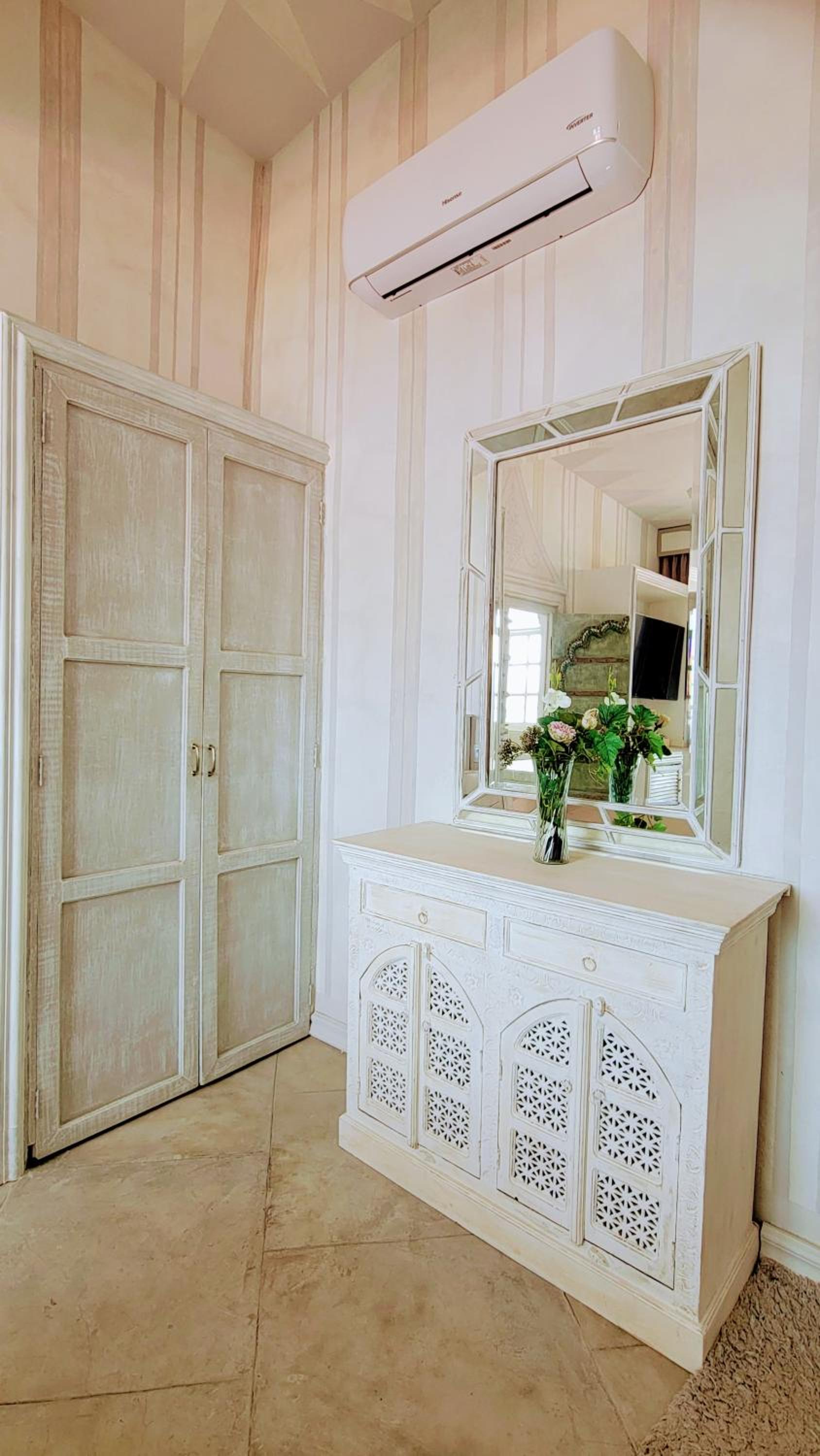 Aquamarine Suite
