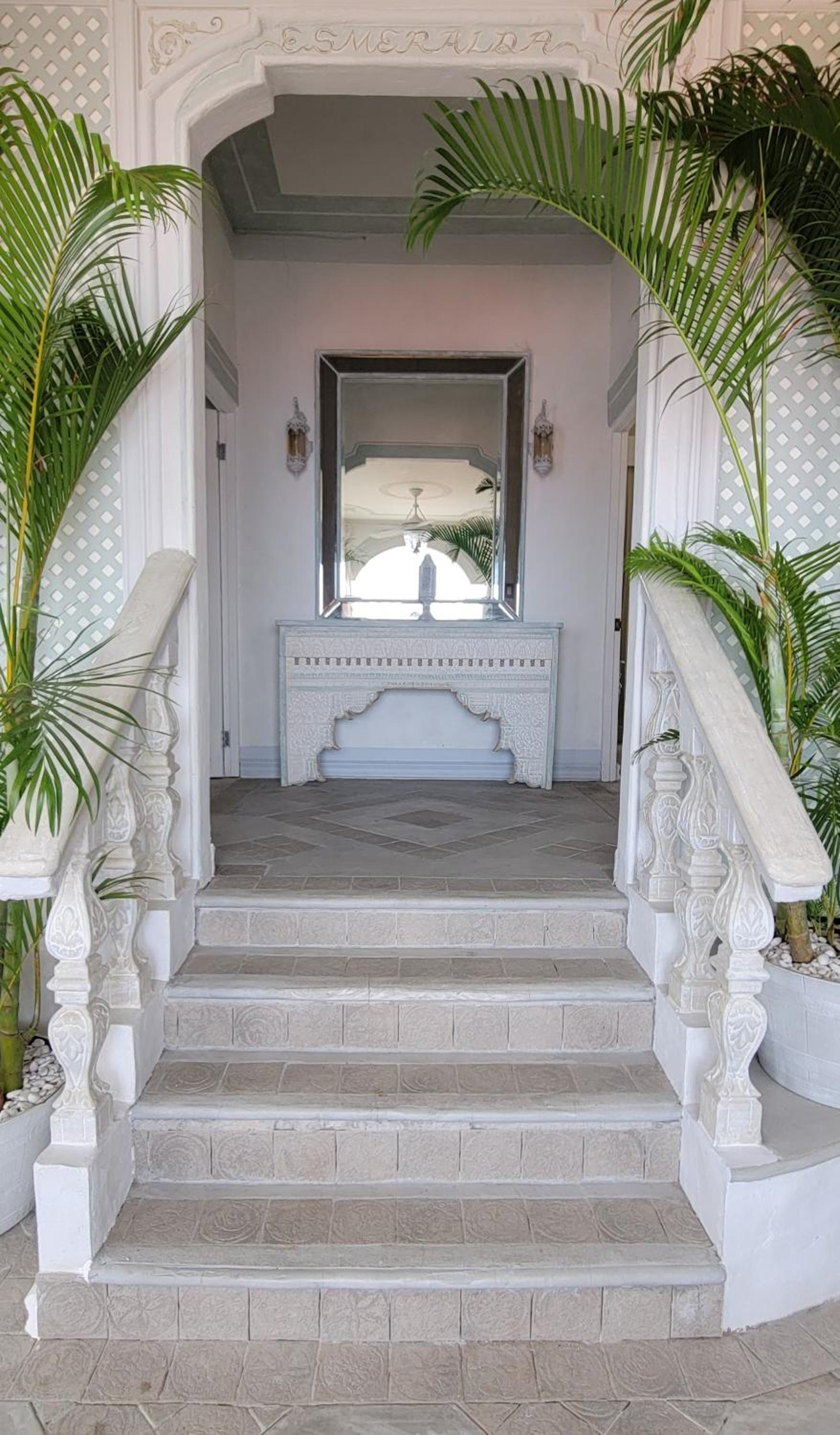Aquamarine Suite photo 2