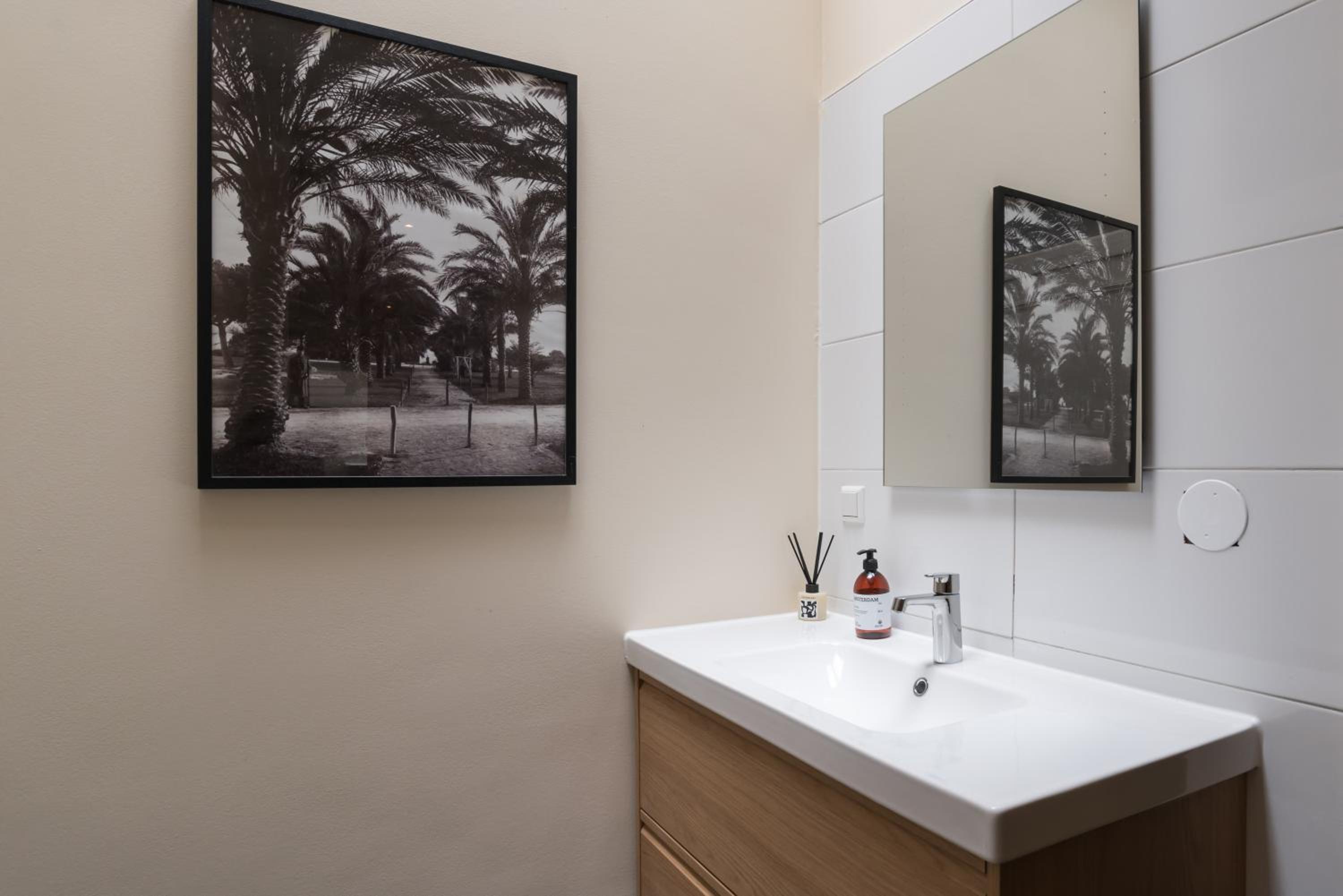 Triple Room with Bath photo 3