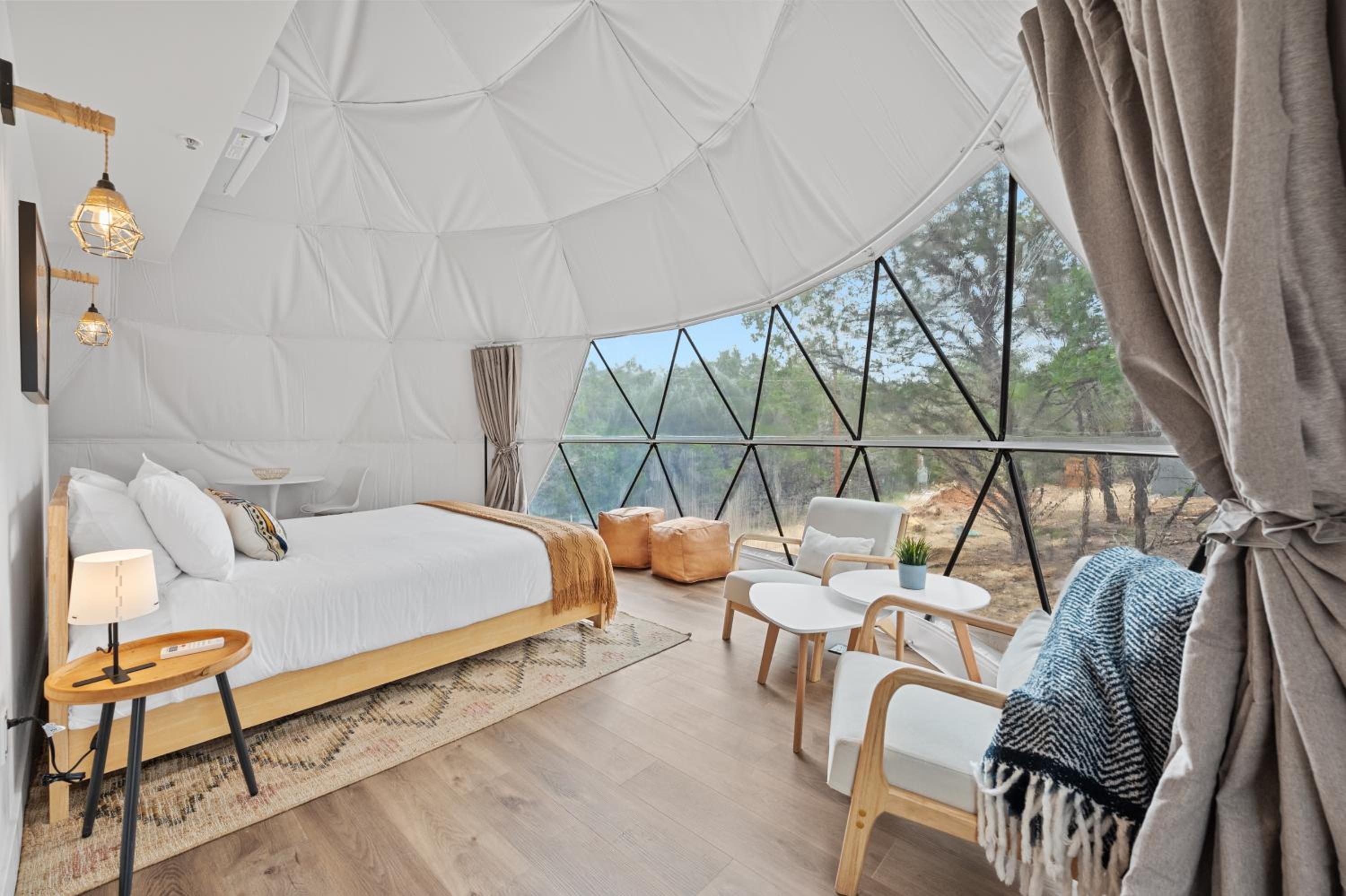 Superior Suite - Photo 1