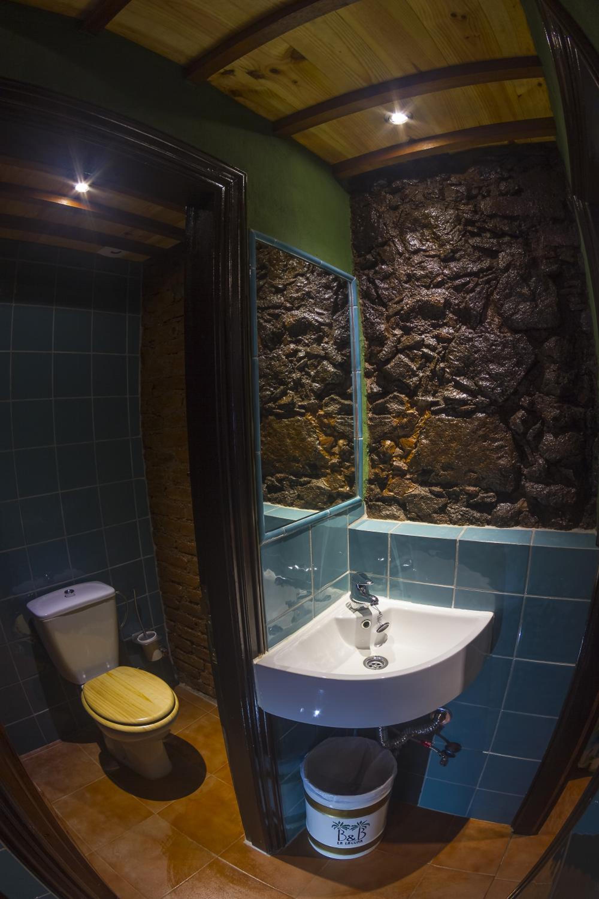 Deluxe Suite photo 2