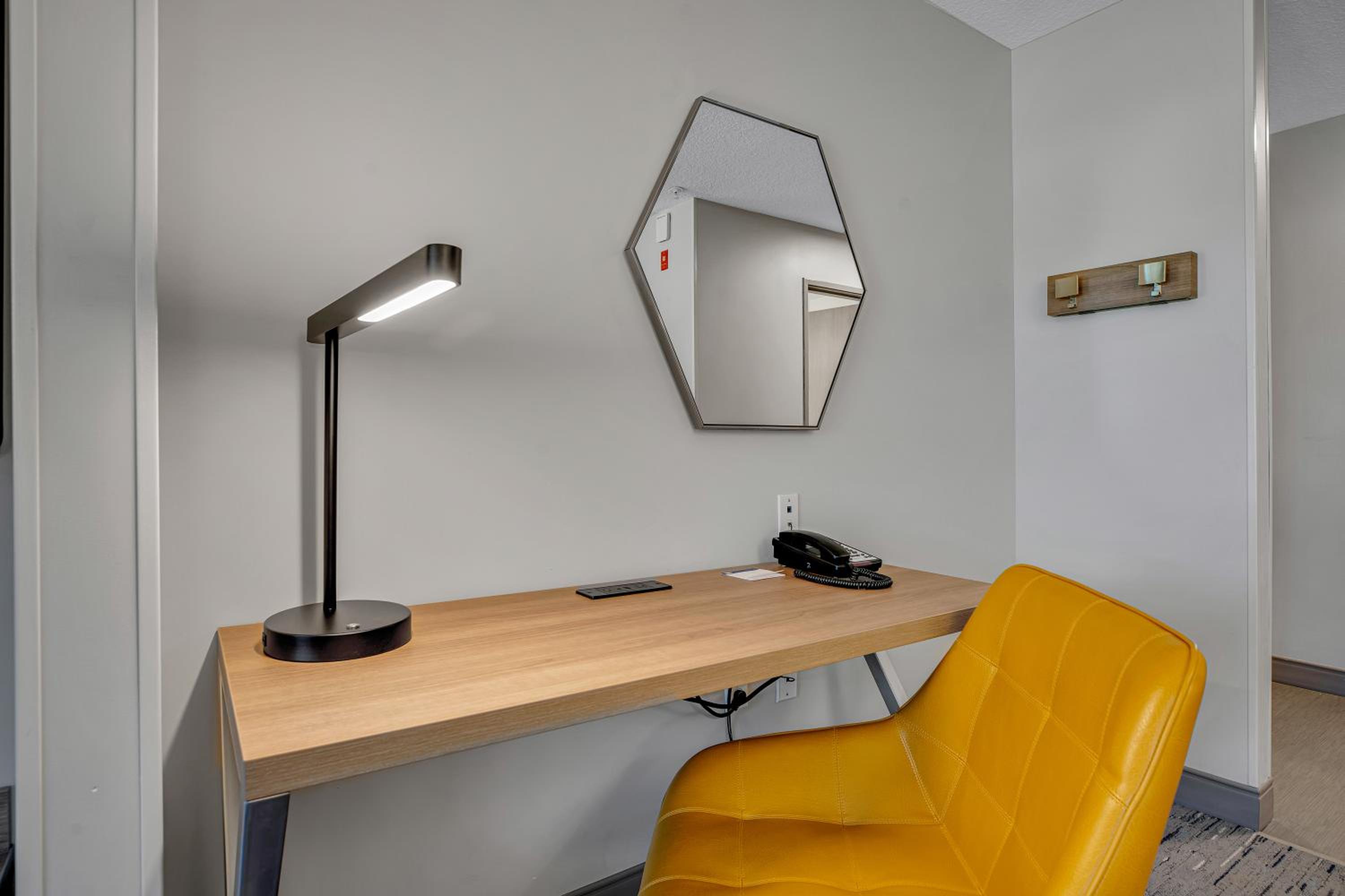 Standard Room - Photo 10