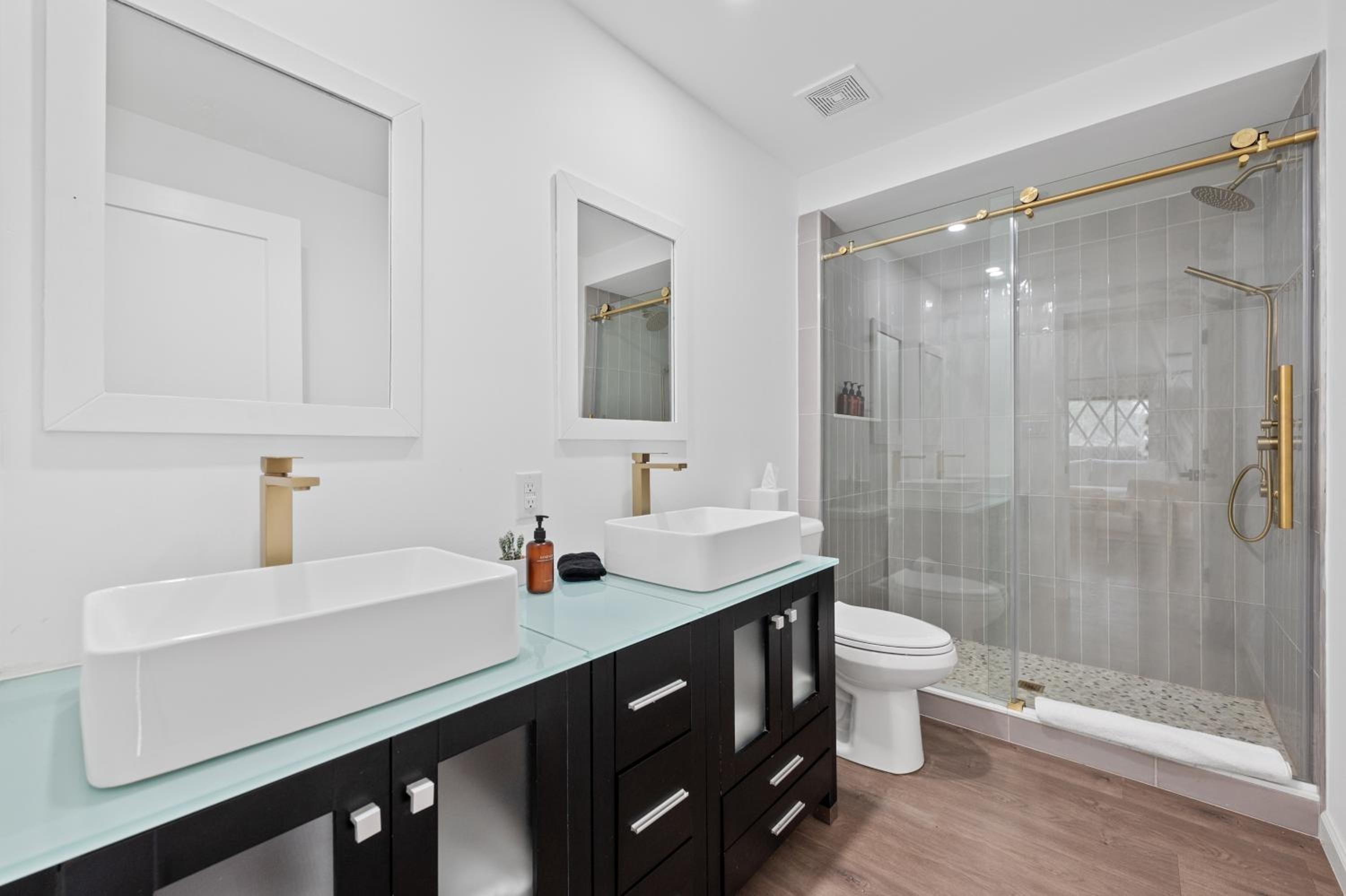 Family Suite - Photo 6