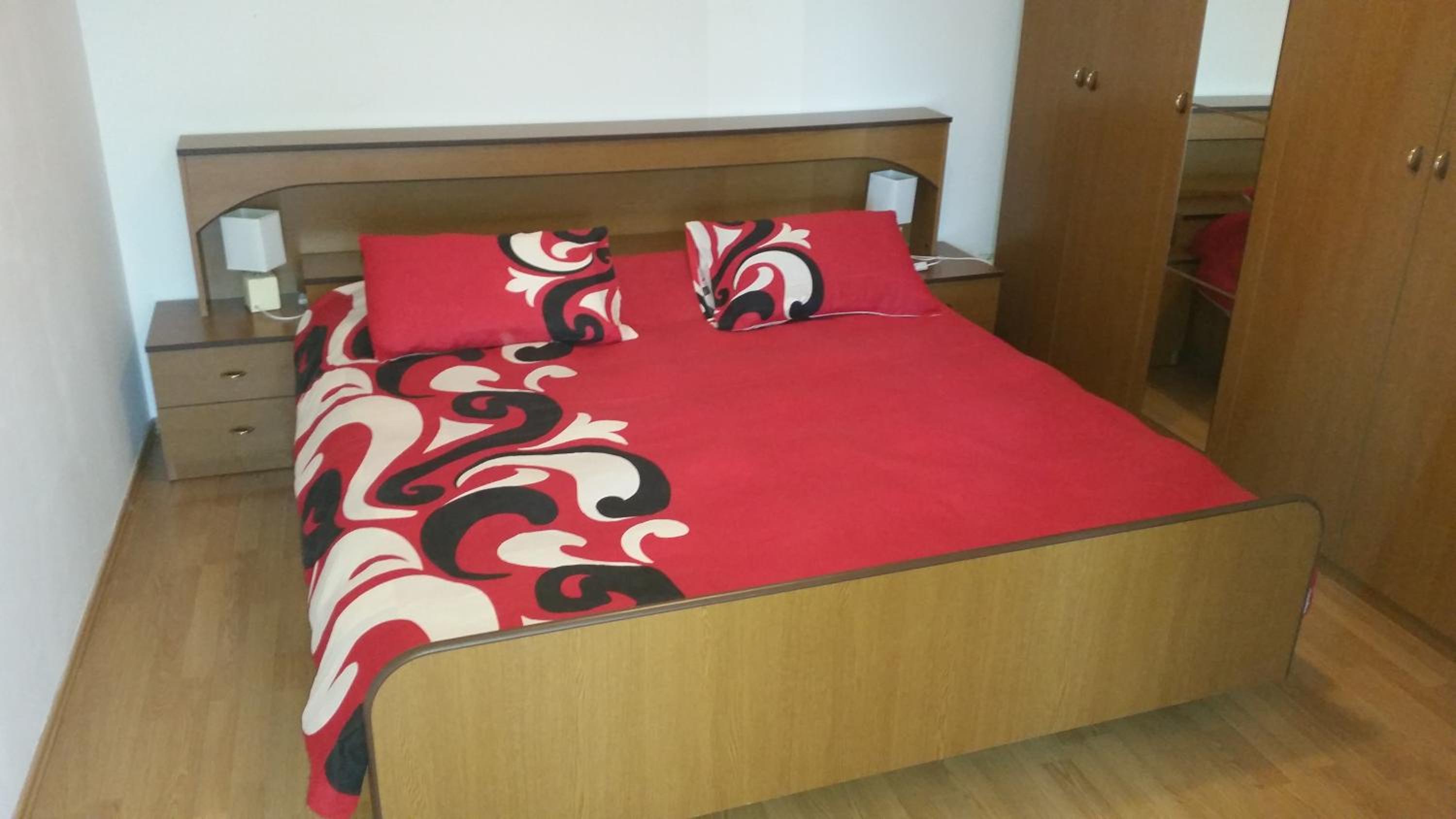 Double Room - Photo 7