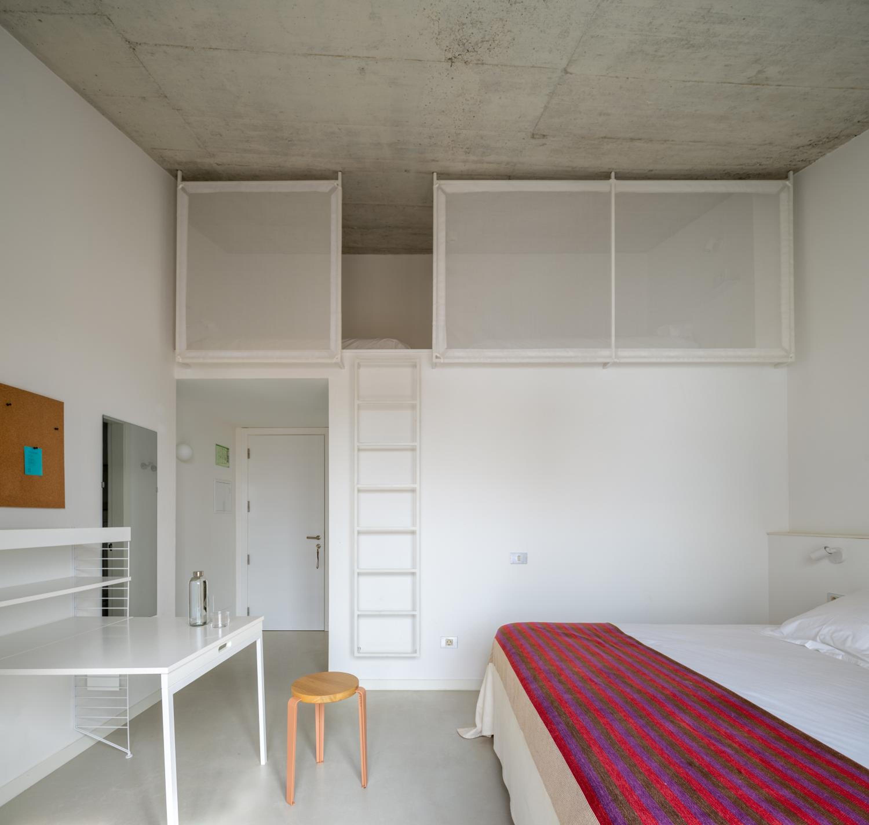 Family Double Room - Photo 4