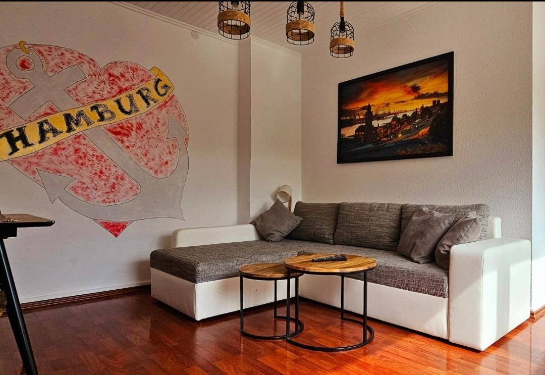 Three-Bedroom Apartment photo 2