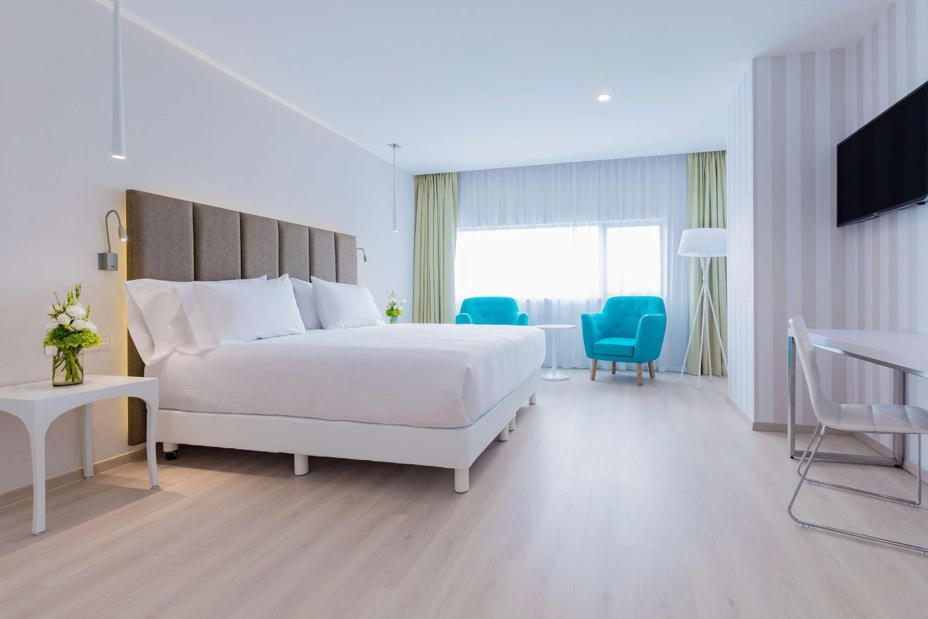 Superior Double Room with Extra Bed