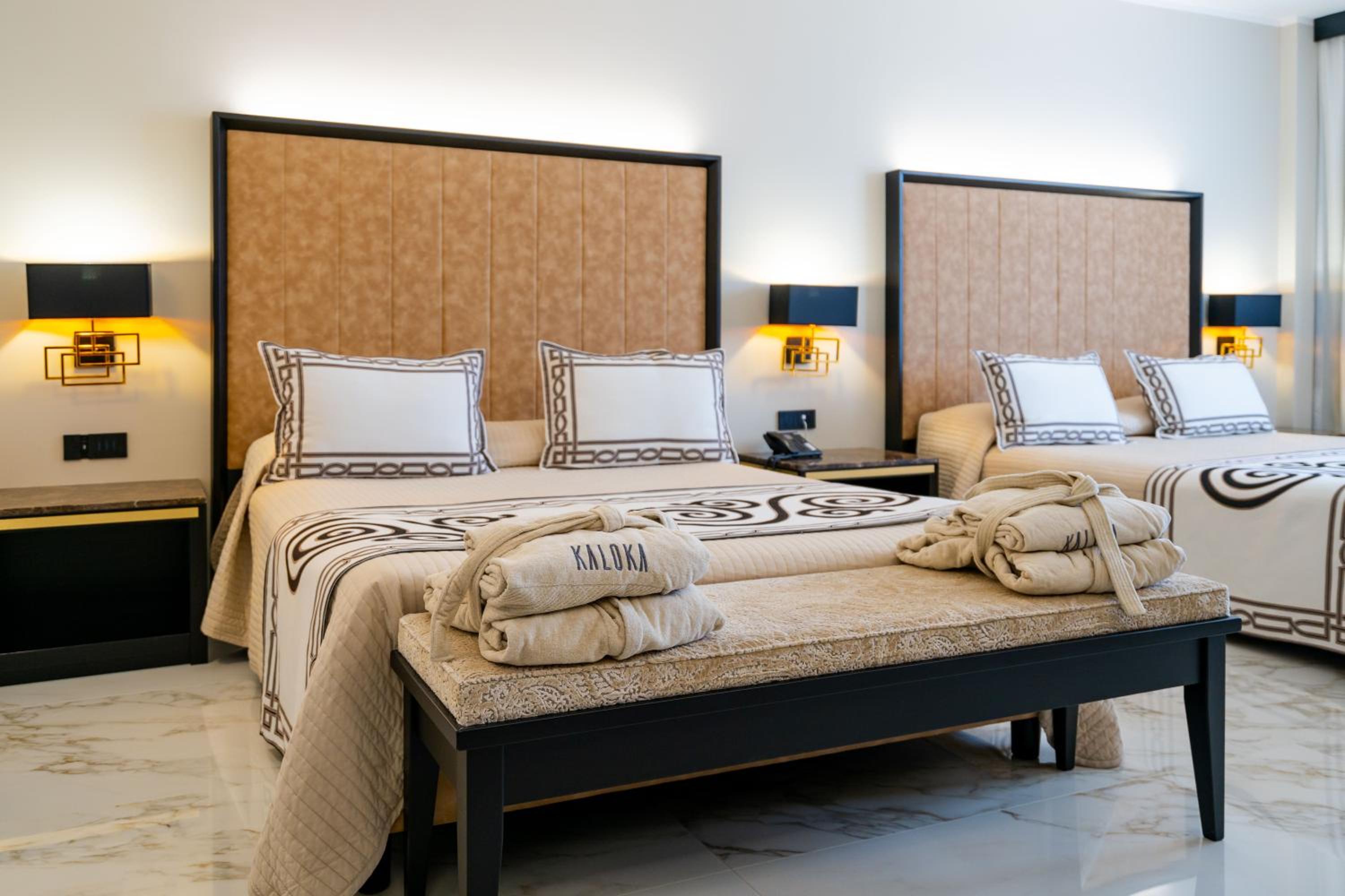 Deluxe Double Room with Spa Access photo 1