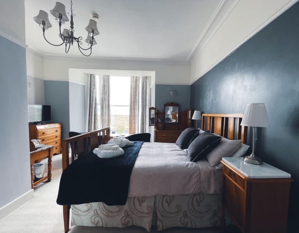 Double Room with Sea View photo 2