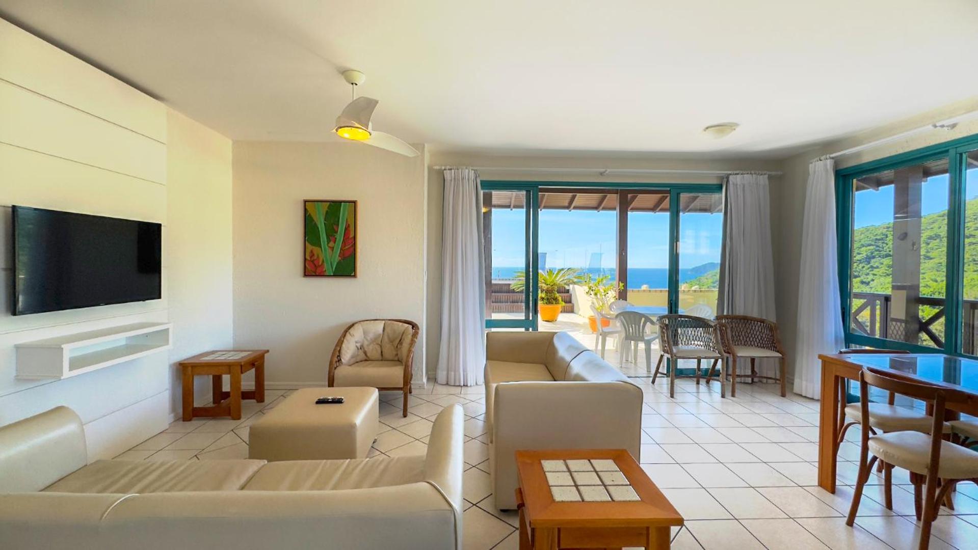 Two- Superior Bedroom Apartment with Sea View
