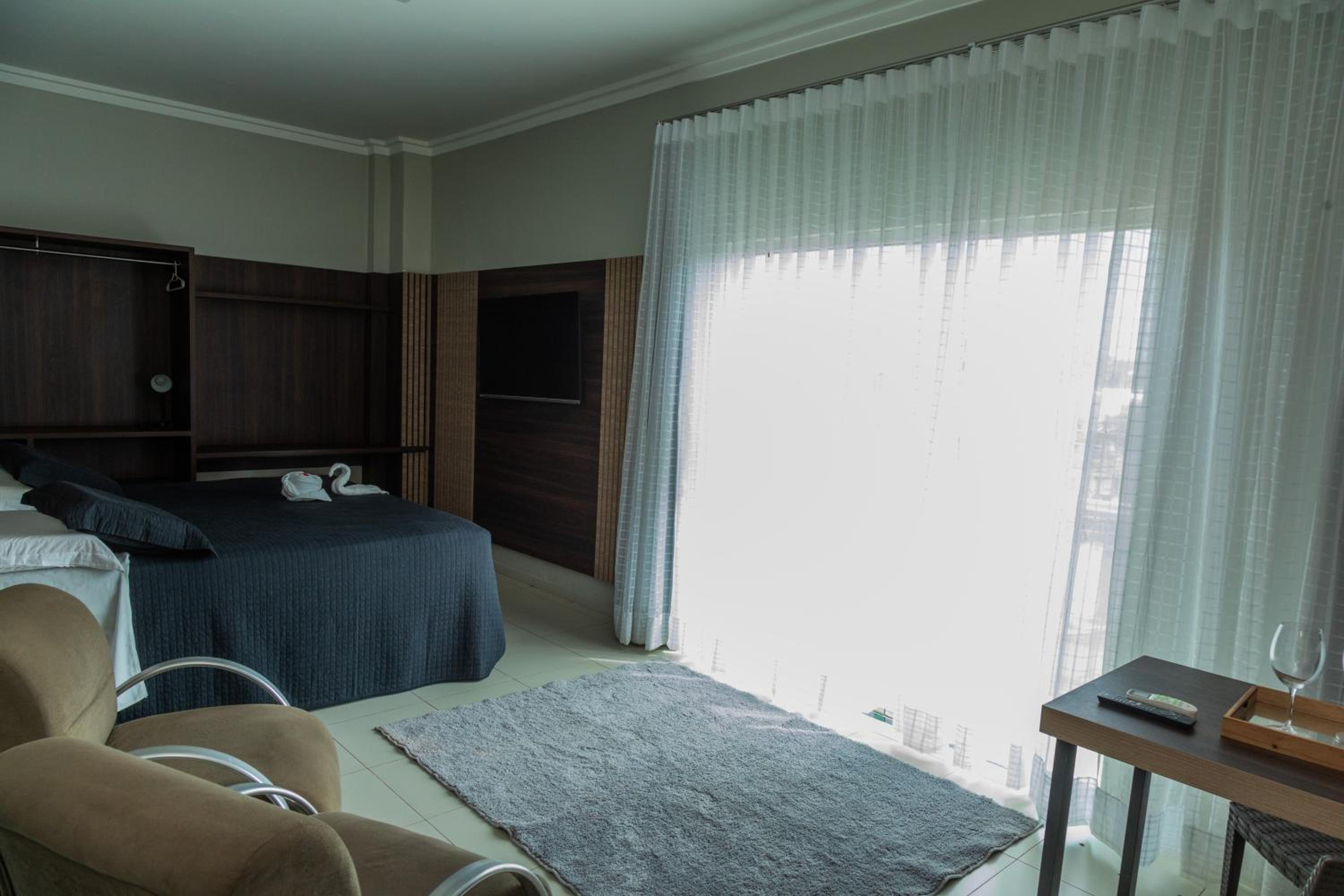 Deluxe Suite photo 2