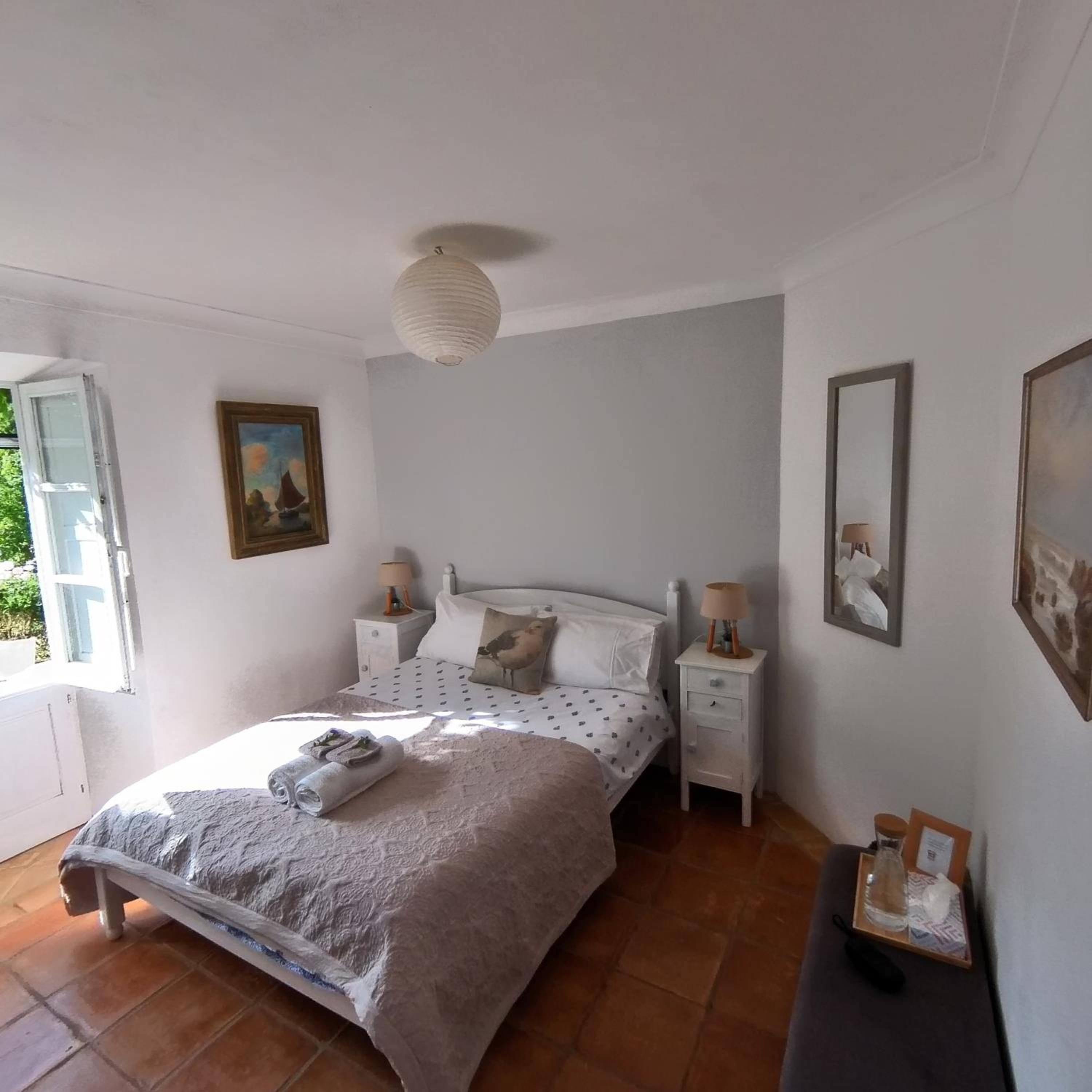 Standard Double Suite