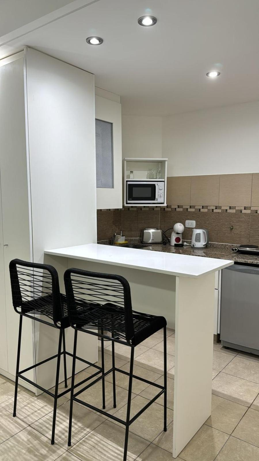 Studio Apartment With Queen Bed photo 3