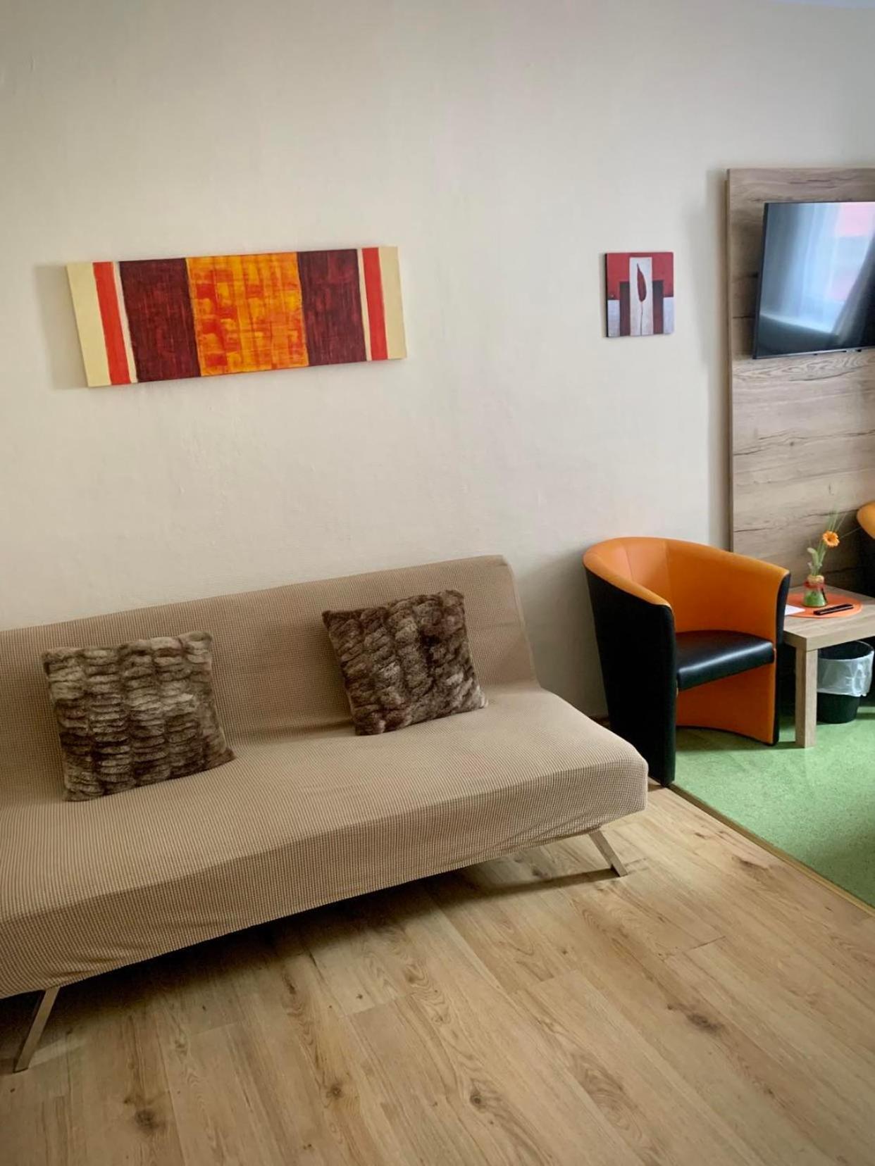 Standard Double Room - Photo 6
