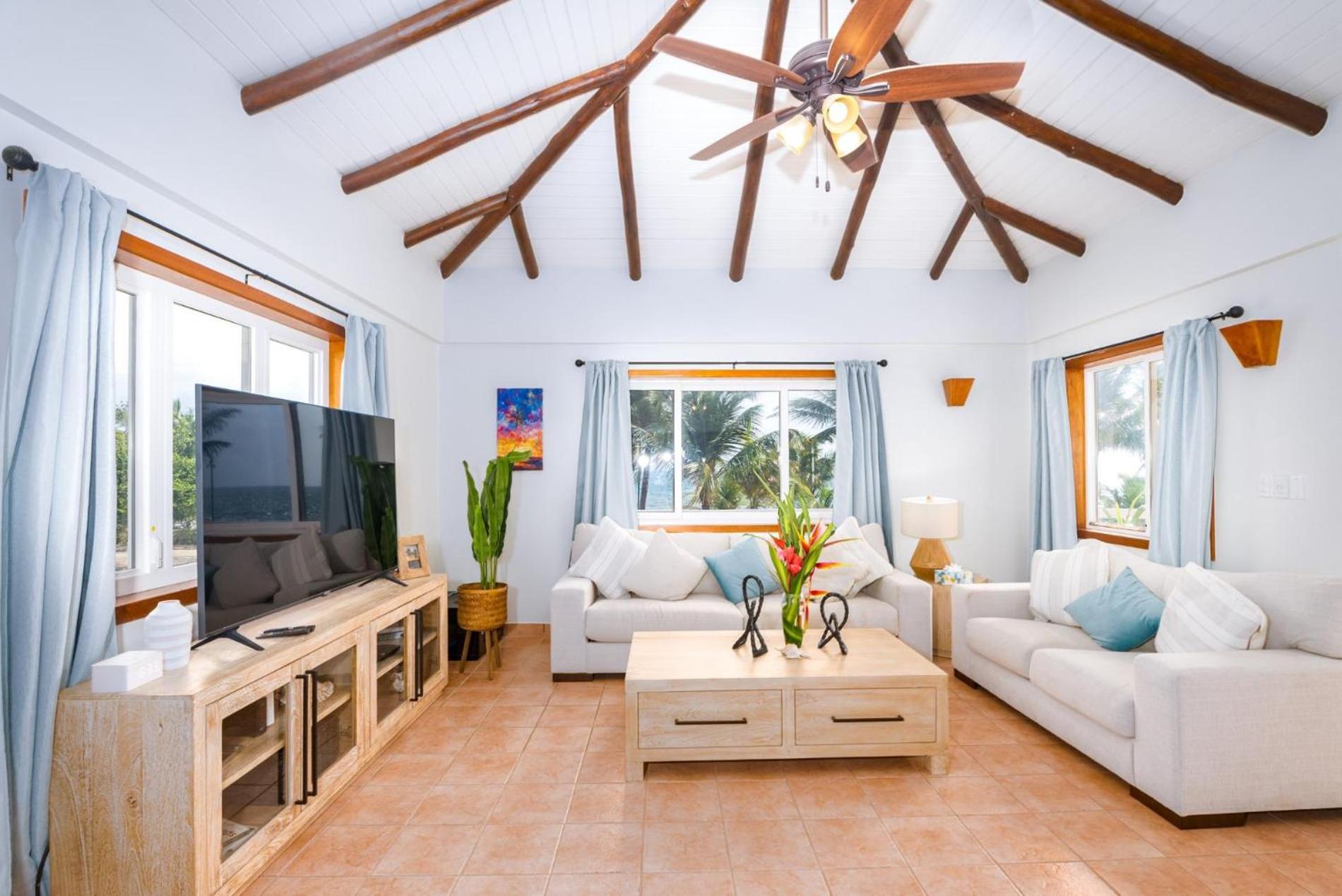 Four-Bedroom House photo 1