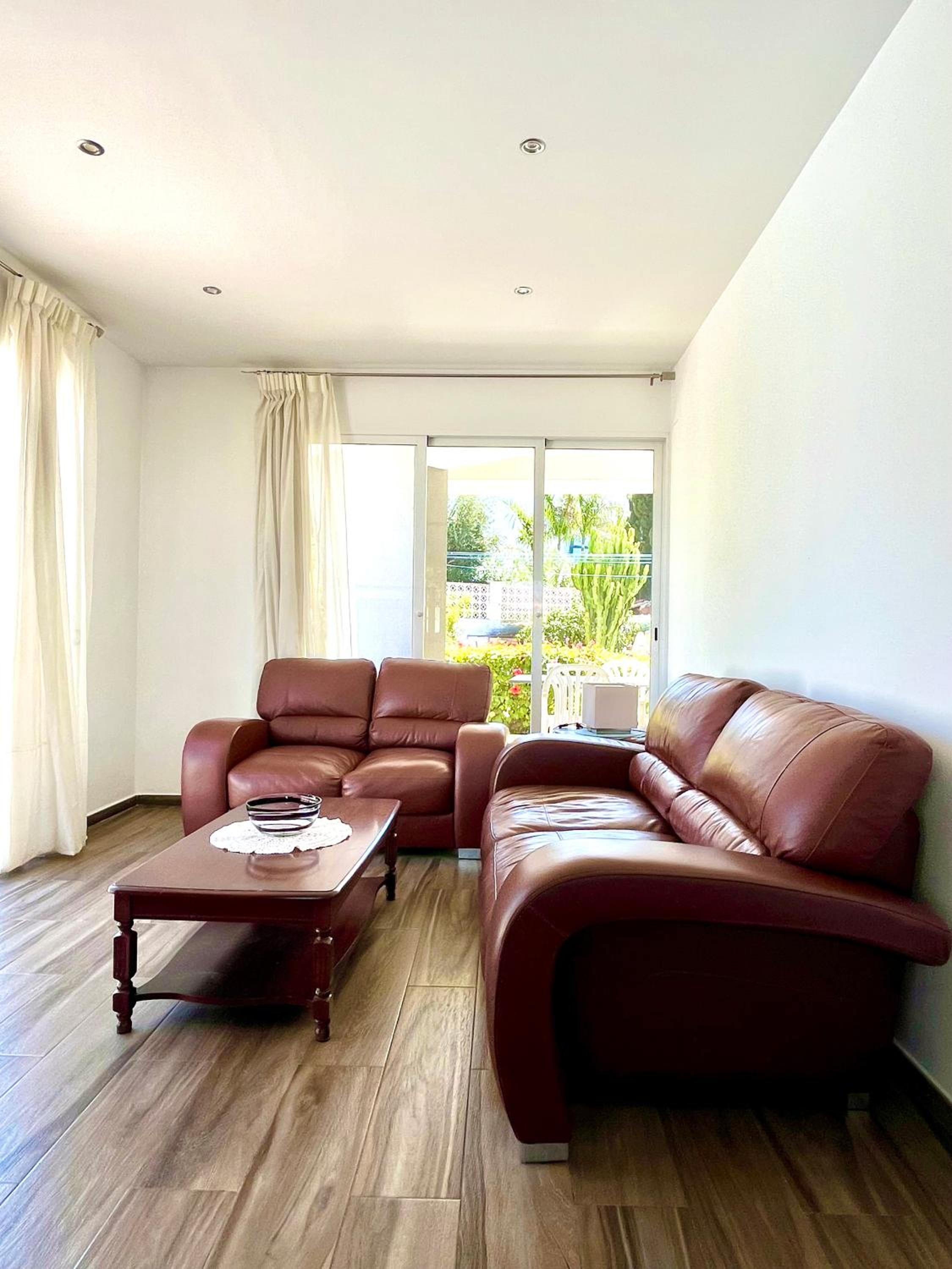 Apartment photo 3
