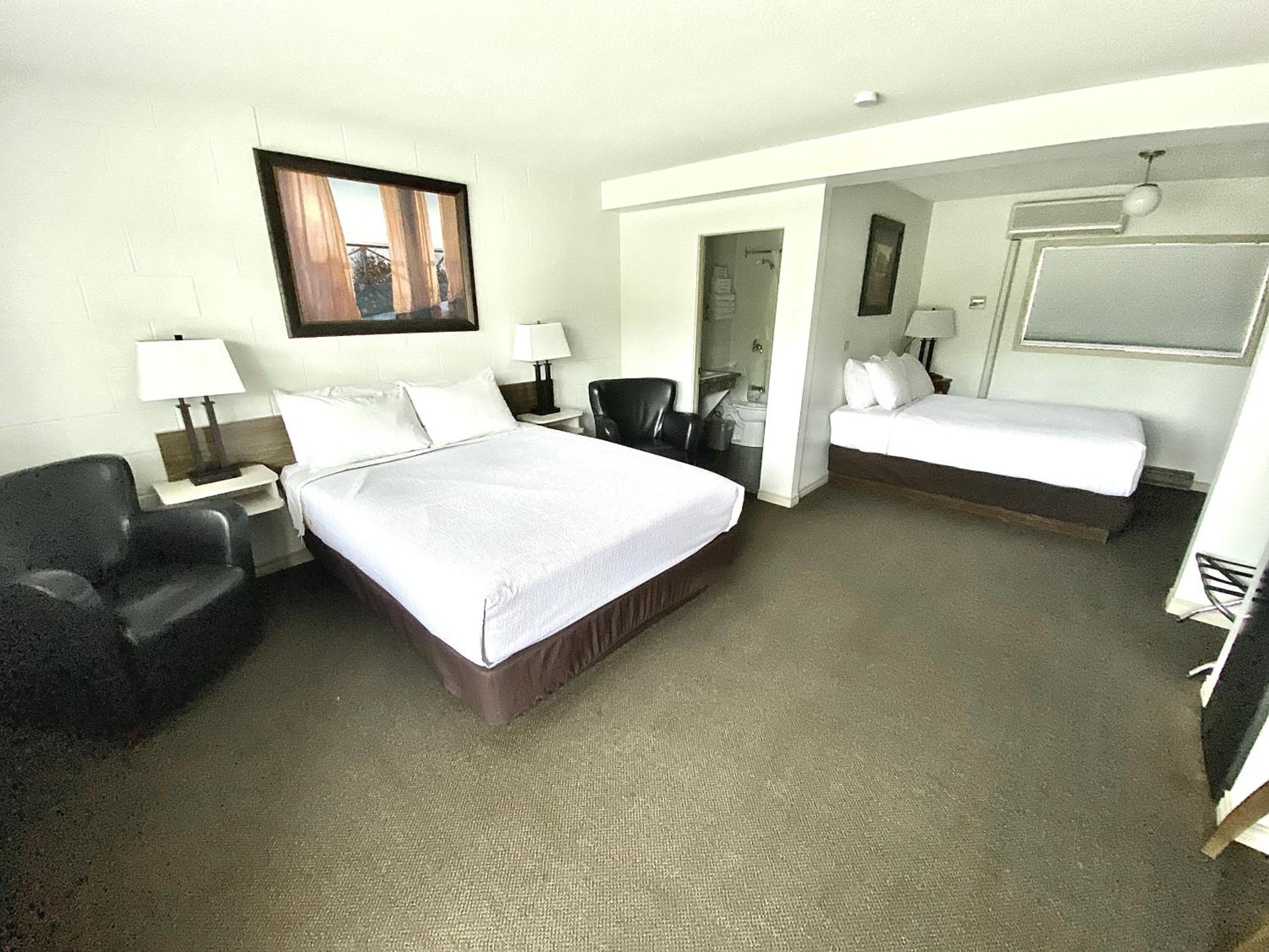 Standard Double Room - Photo 3