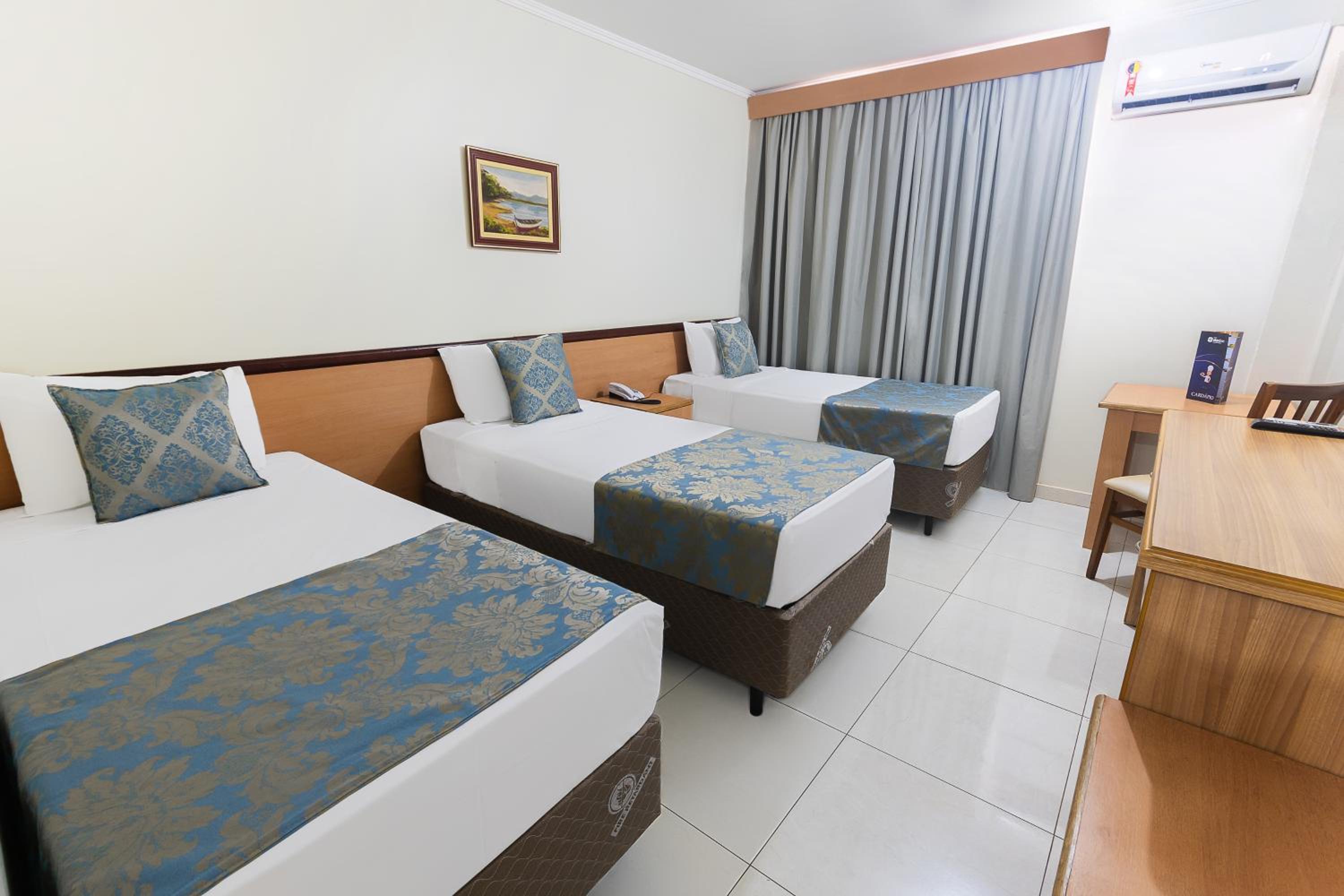Executive Triple Room with 3 Single Beds photo 1