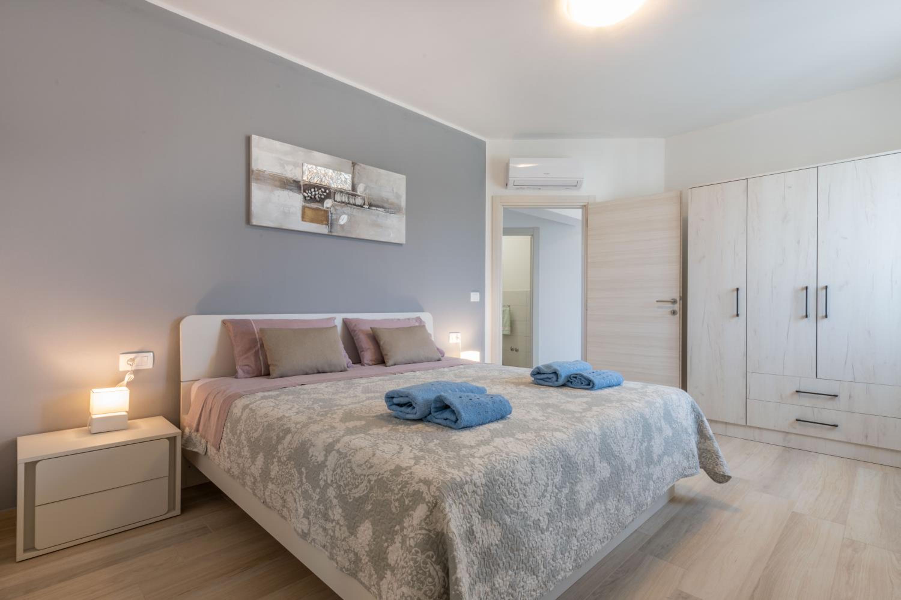 Three-Bedroom House photo 1