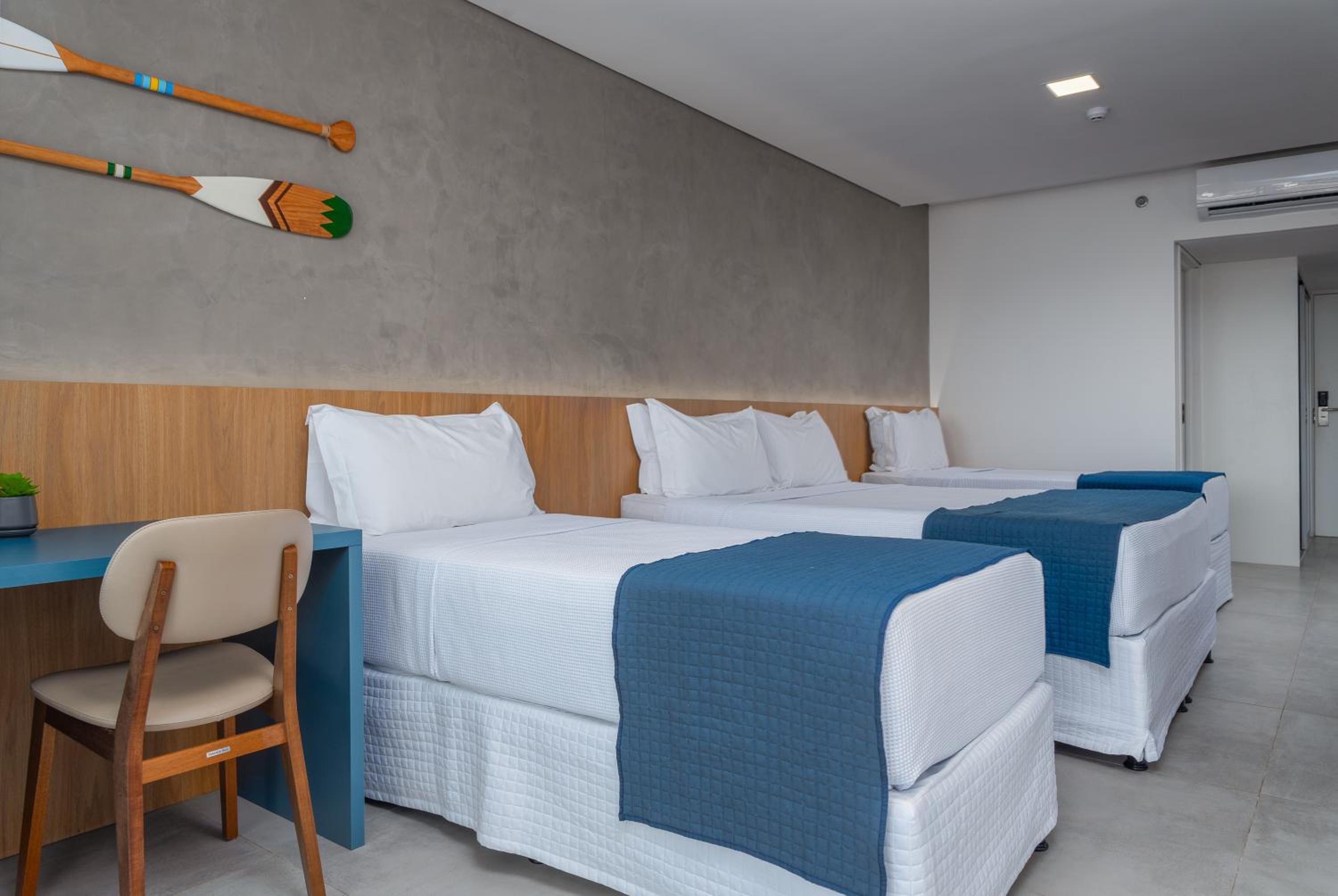 Suite Excellence Quad (ground floor with pool on balcony) photo 2