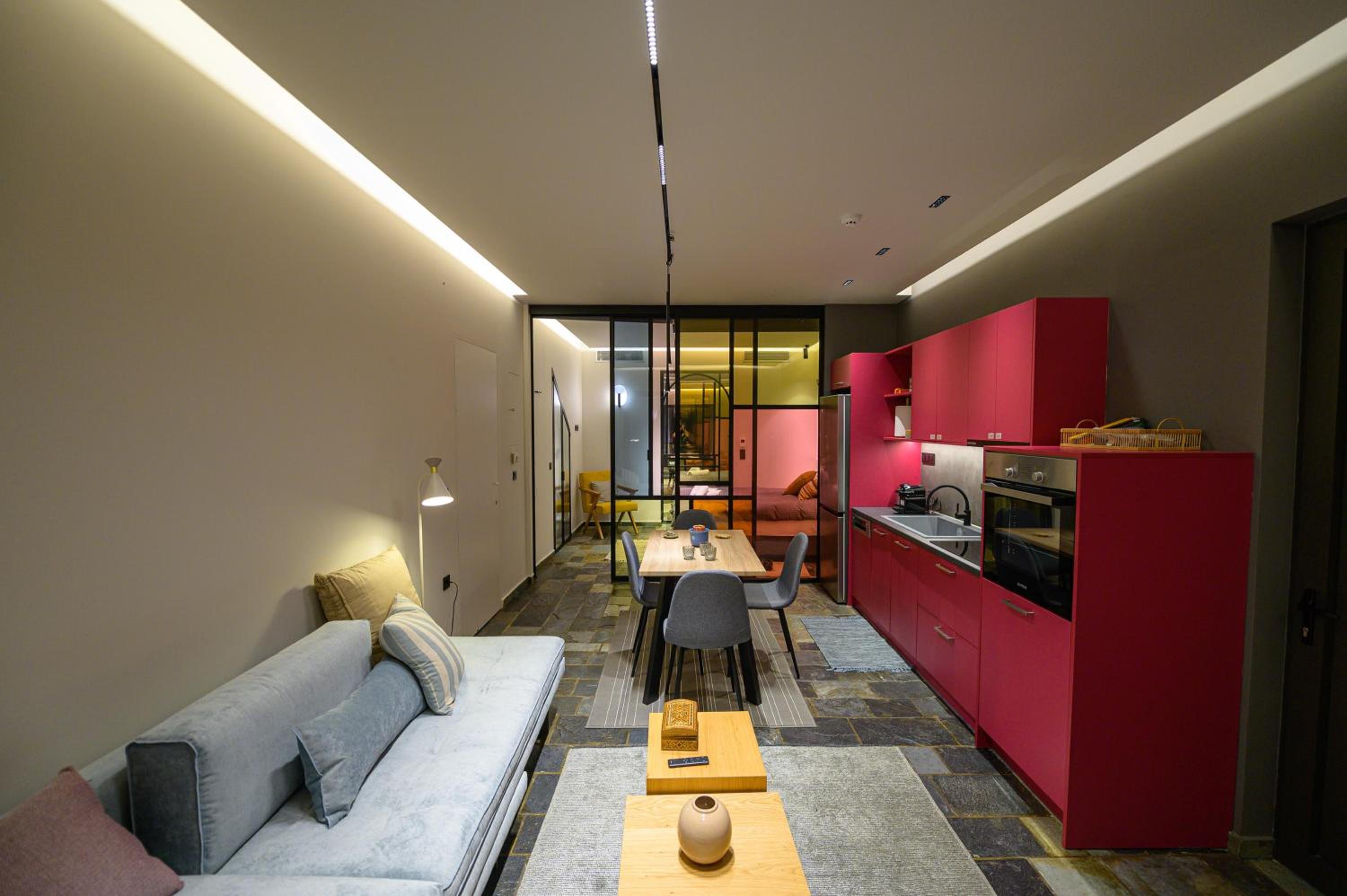 Studio Apartment