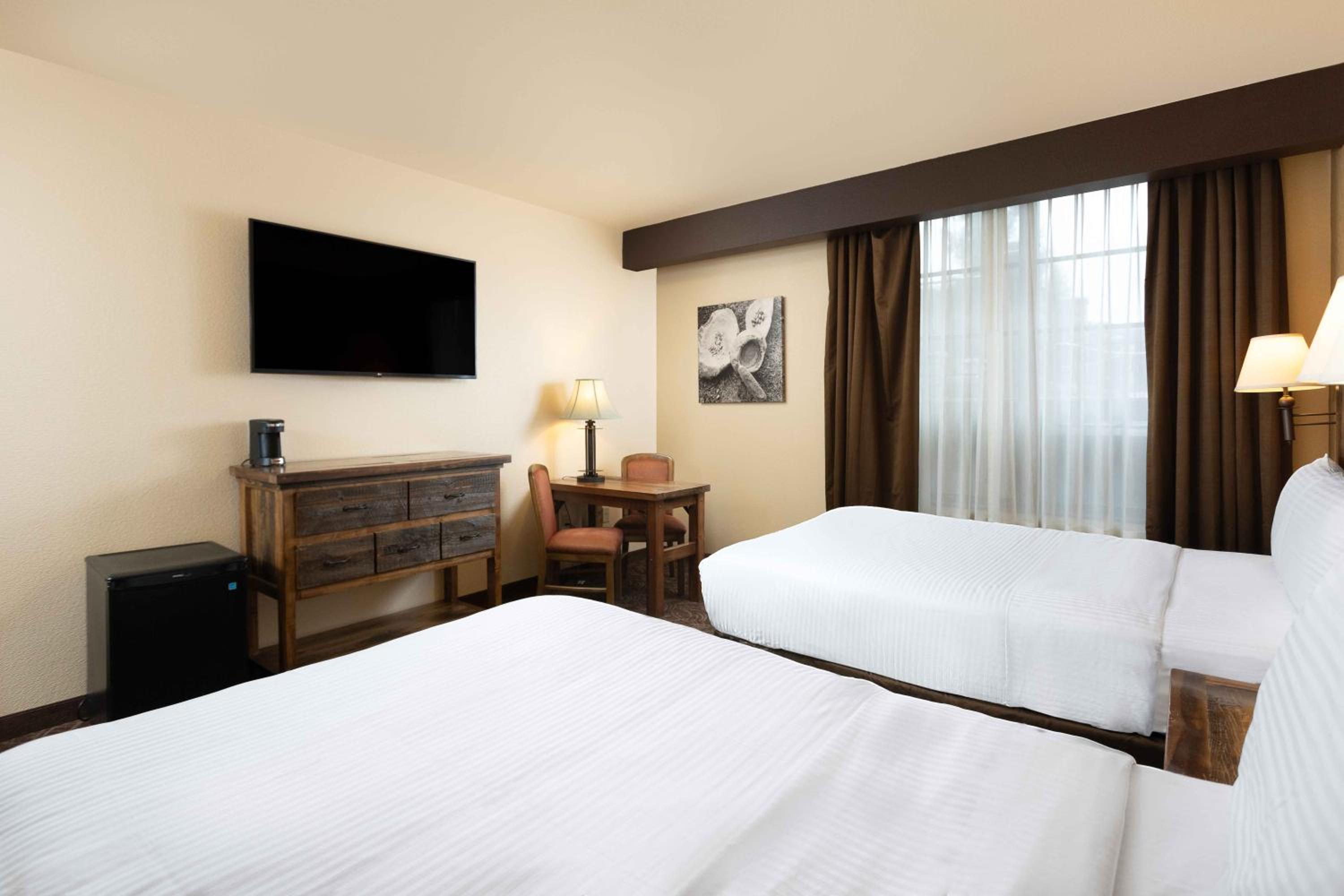 Two Double Beds - Non Smoking