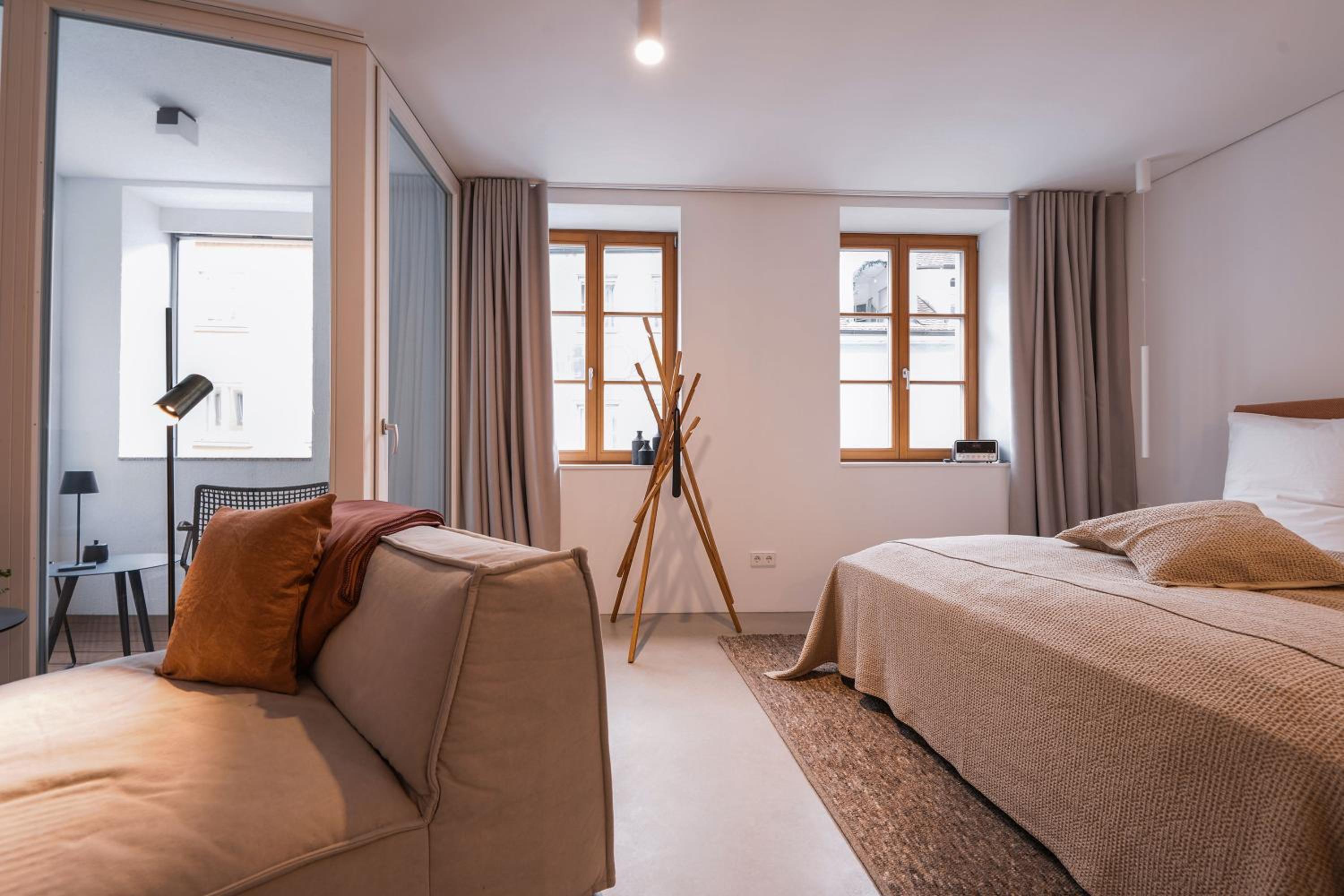 Superior One-Bedroom Apartment with Balcony photo 2