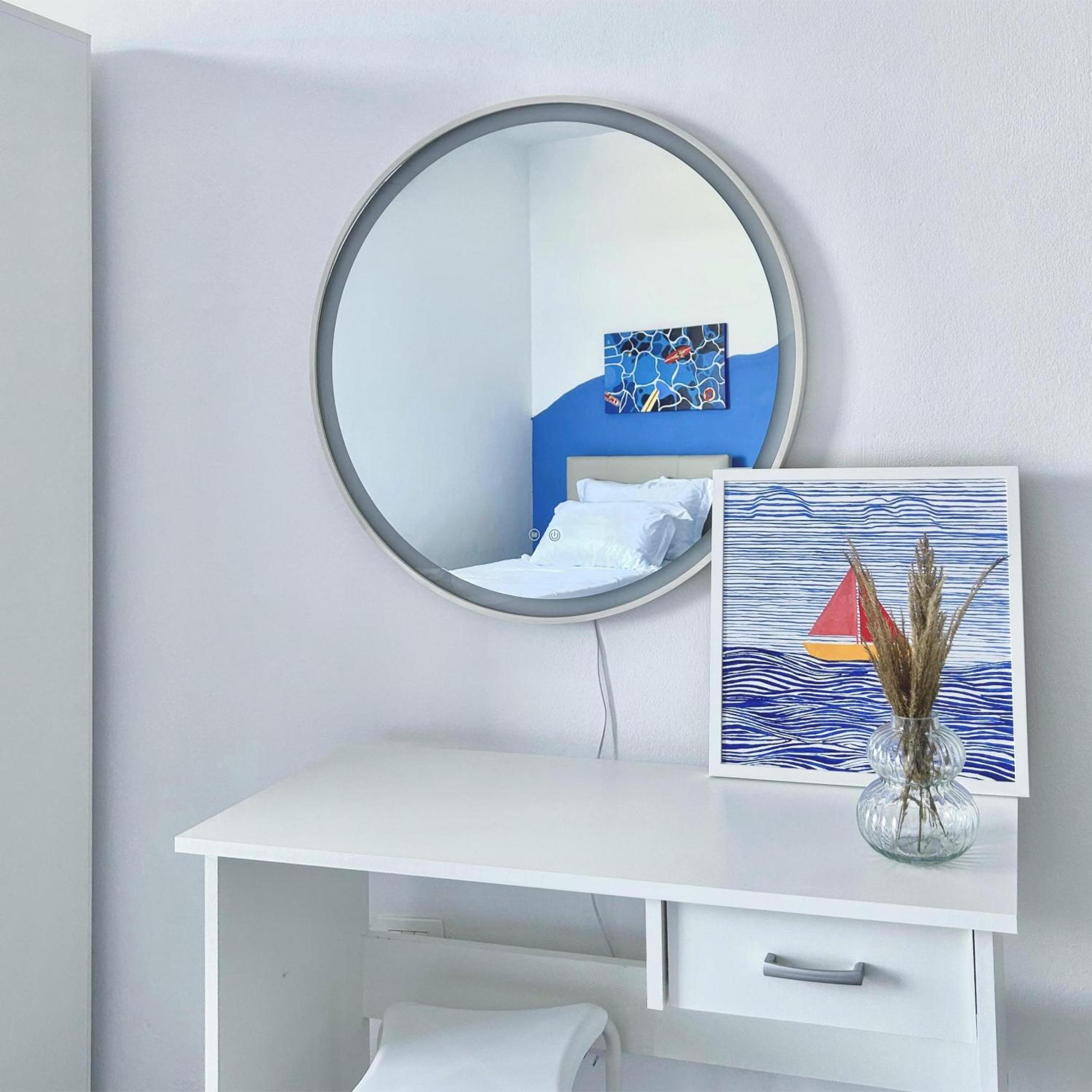 One-Bedroom Apartment with Terrace