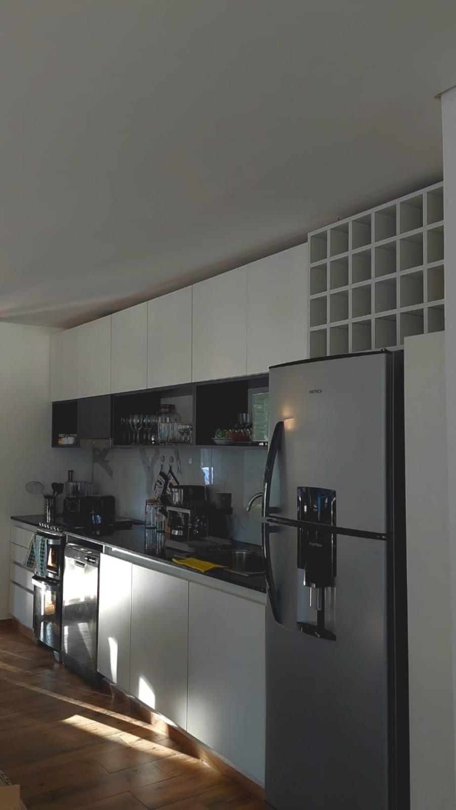 Three-Bedroom House photo 2
