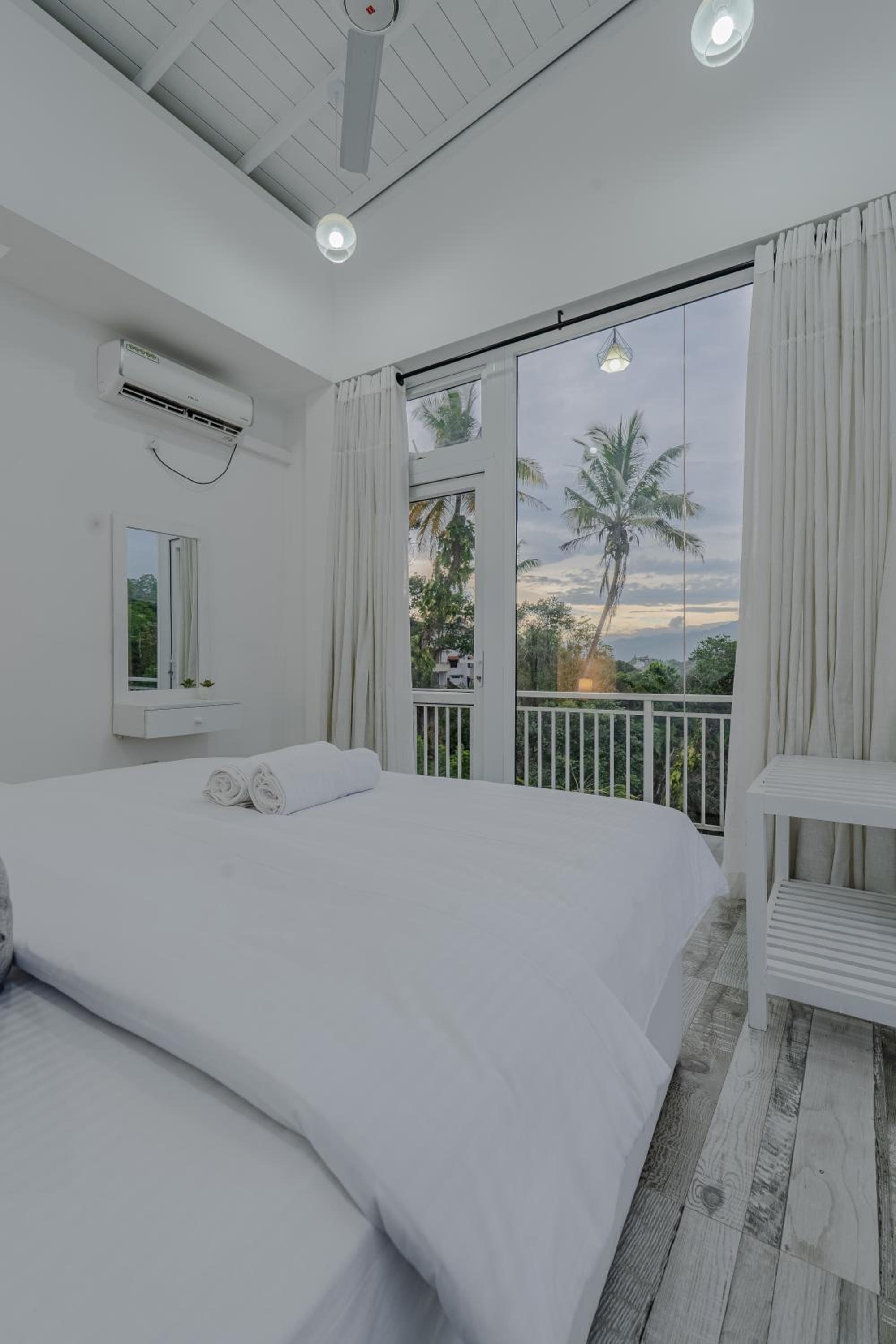 Double Room with Mountain View photo 1
