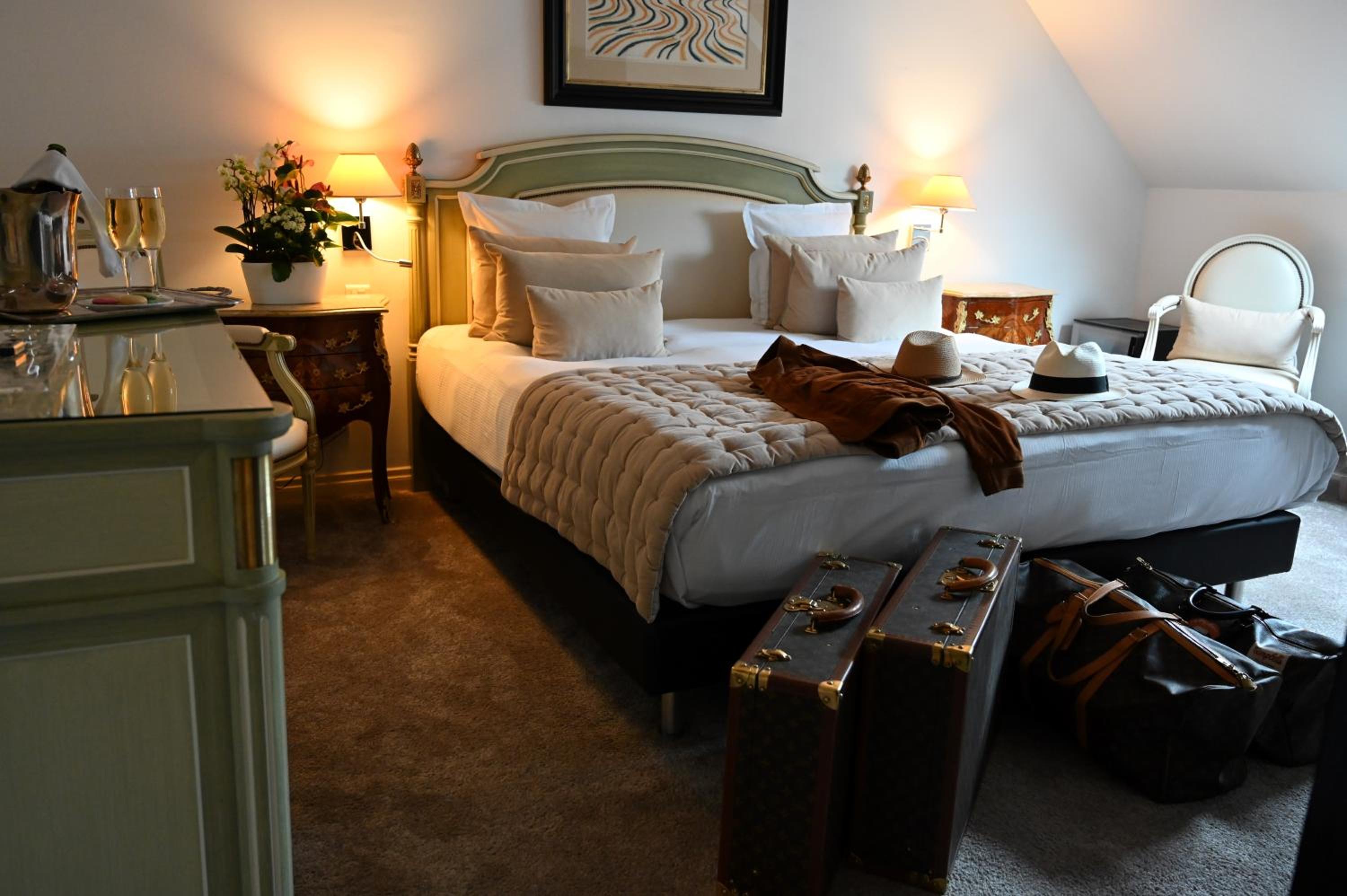 Superior Room - Photo 5