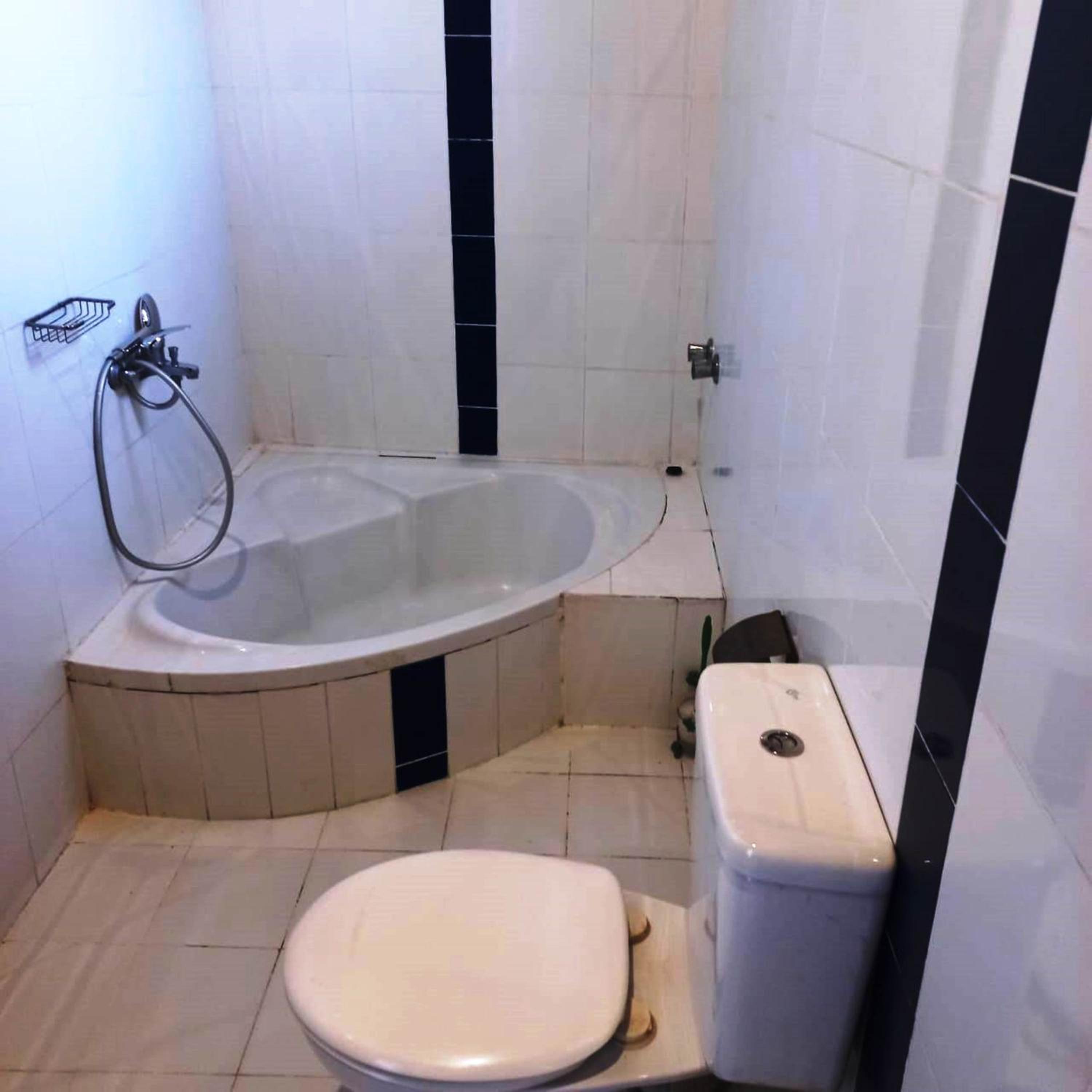 Deluxe Double Room - Photo 18