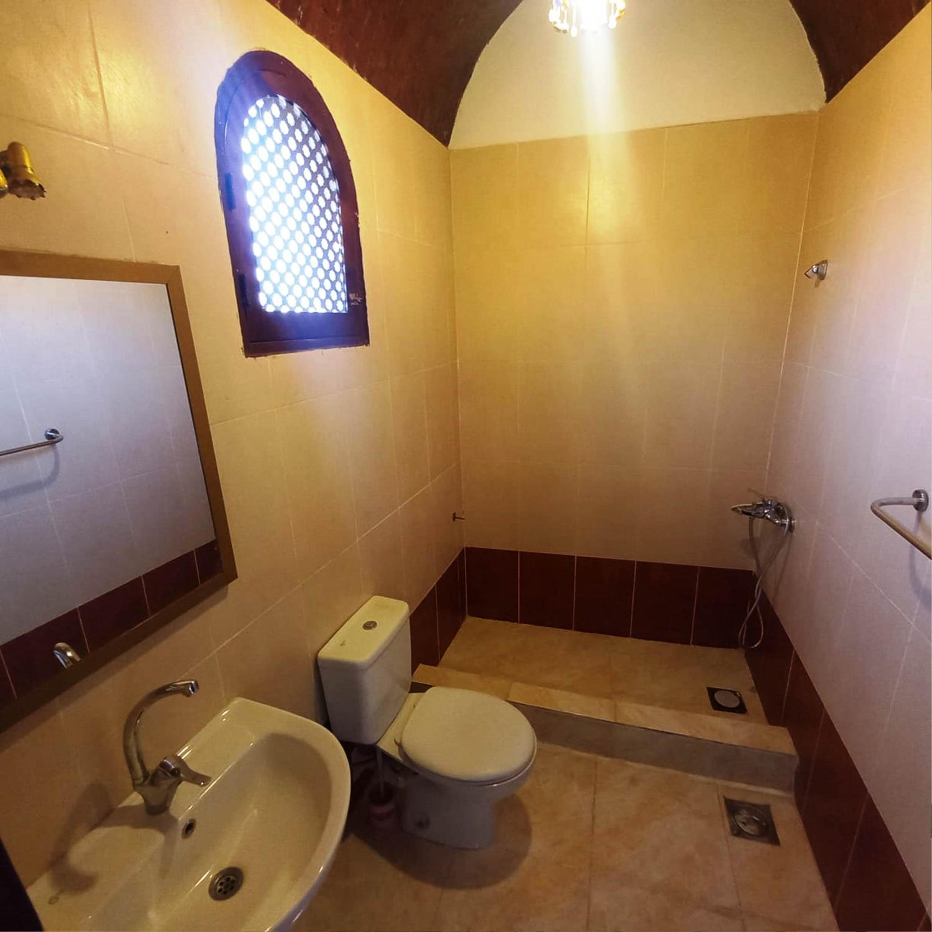 Deluxe Double Room - Photo 17