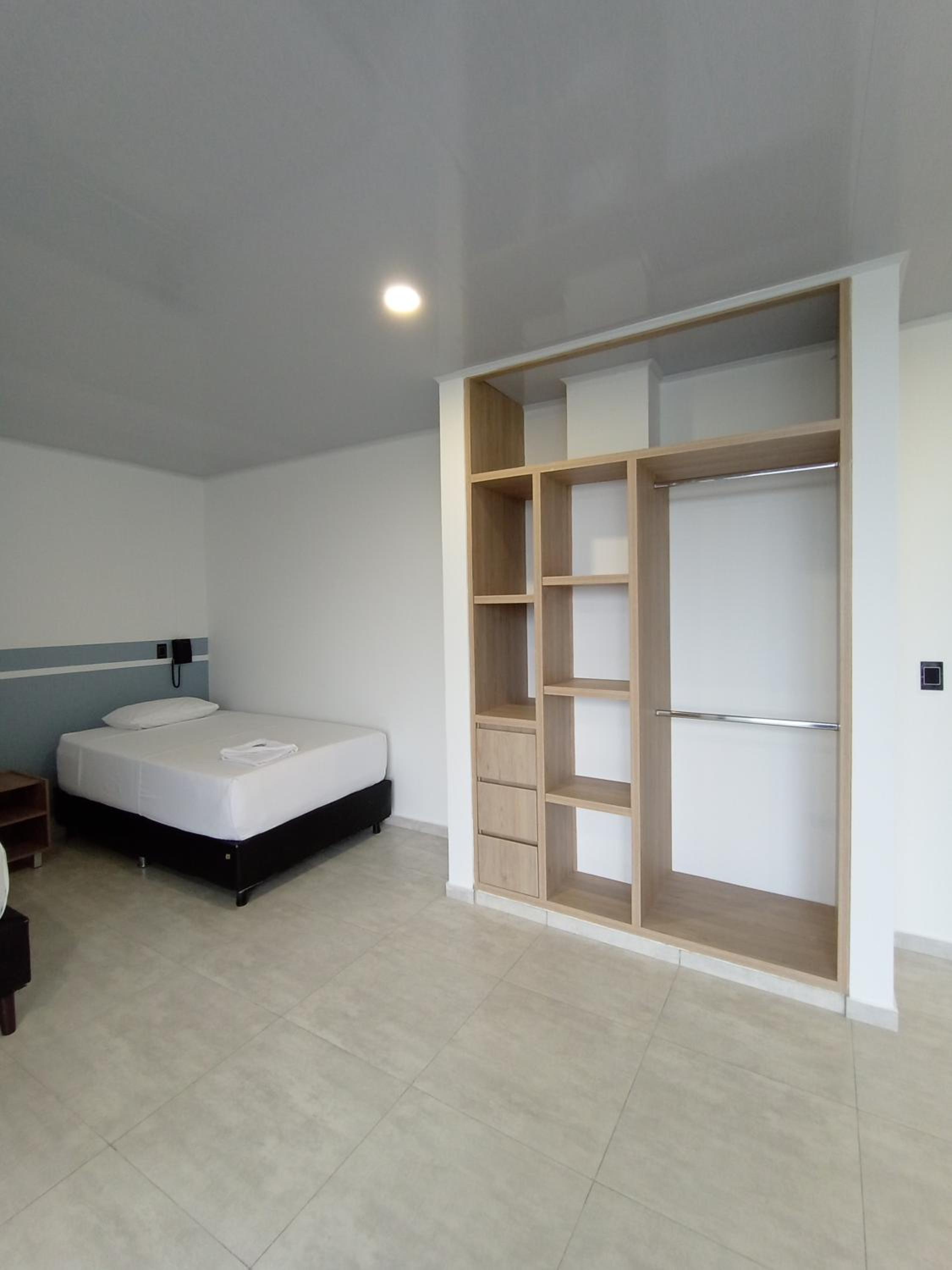 Twin Room - Disability Access photo 3
