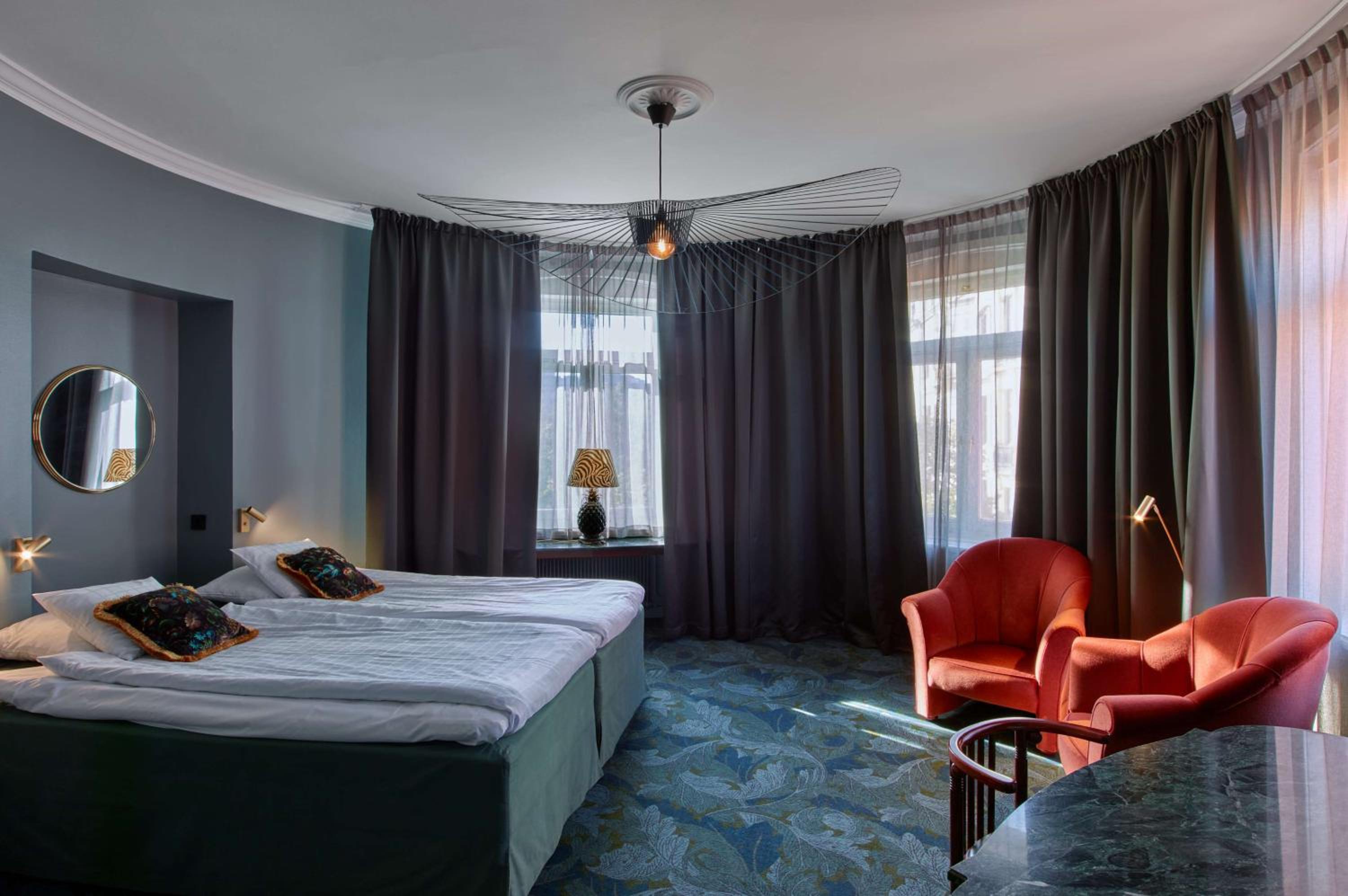 Superior King Room - Photo 1