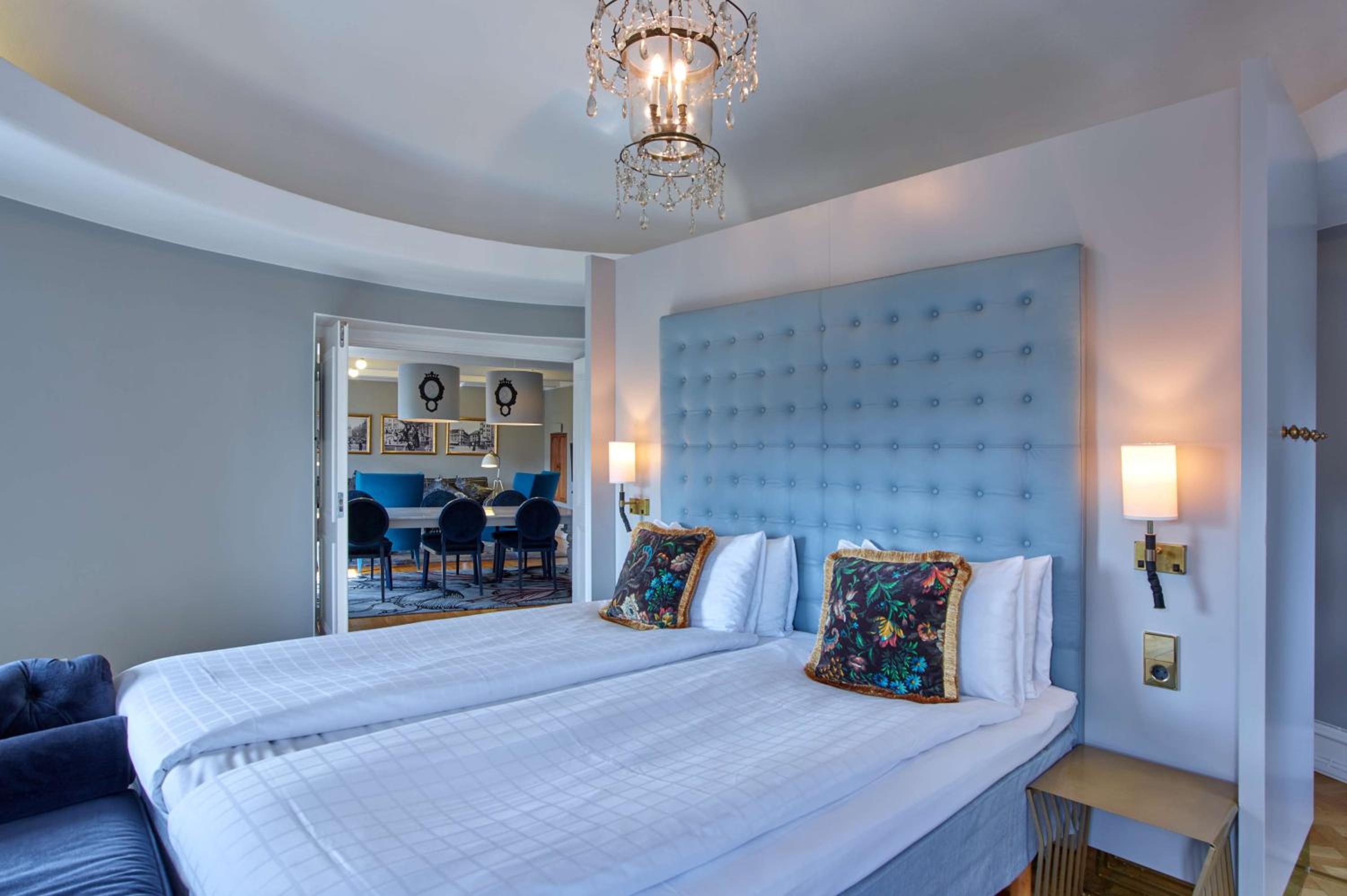 Presidential Suite photo 2