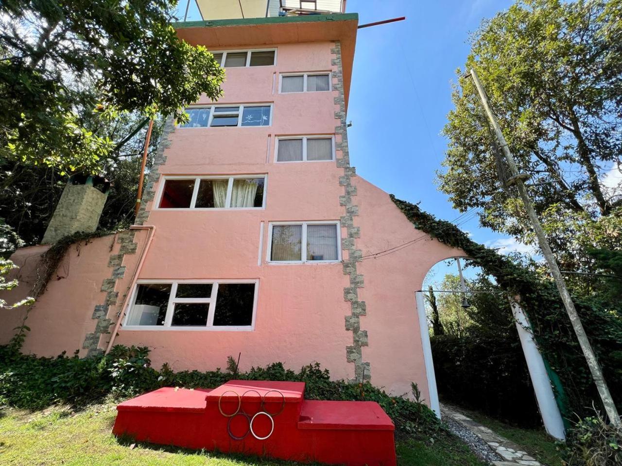 Villa photo 2
