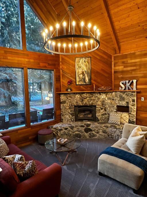 Three-Bedroom Chalet photo 1