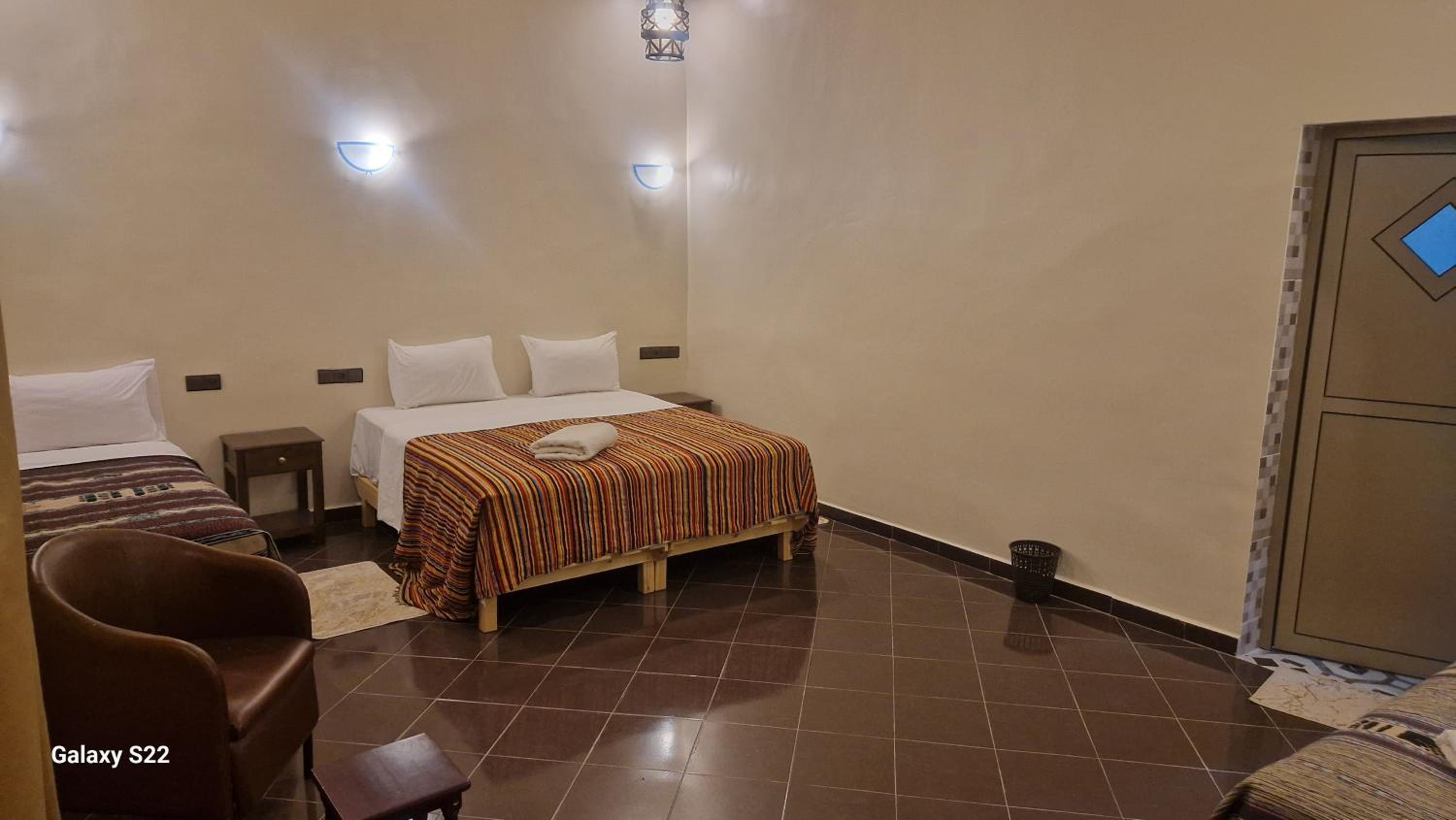 Double Room - Photo 23