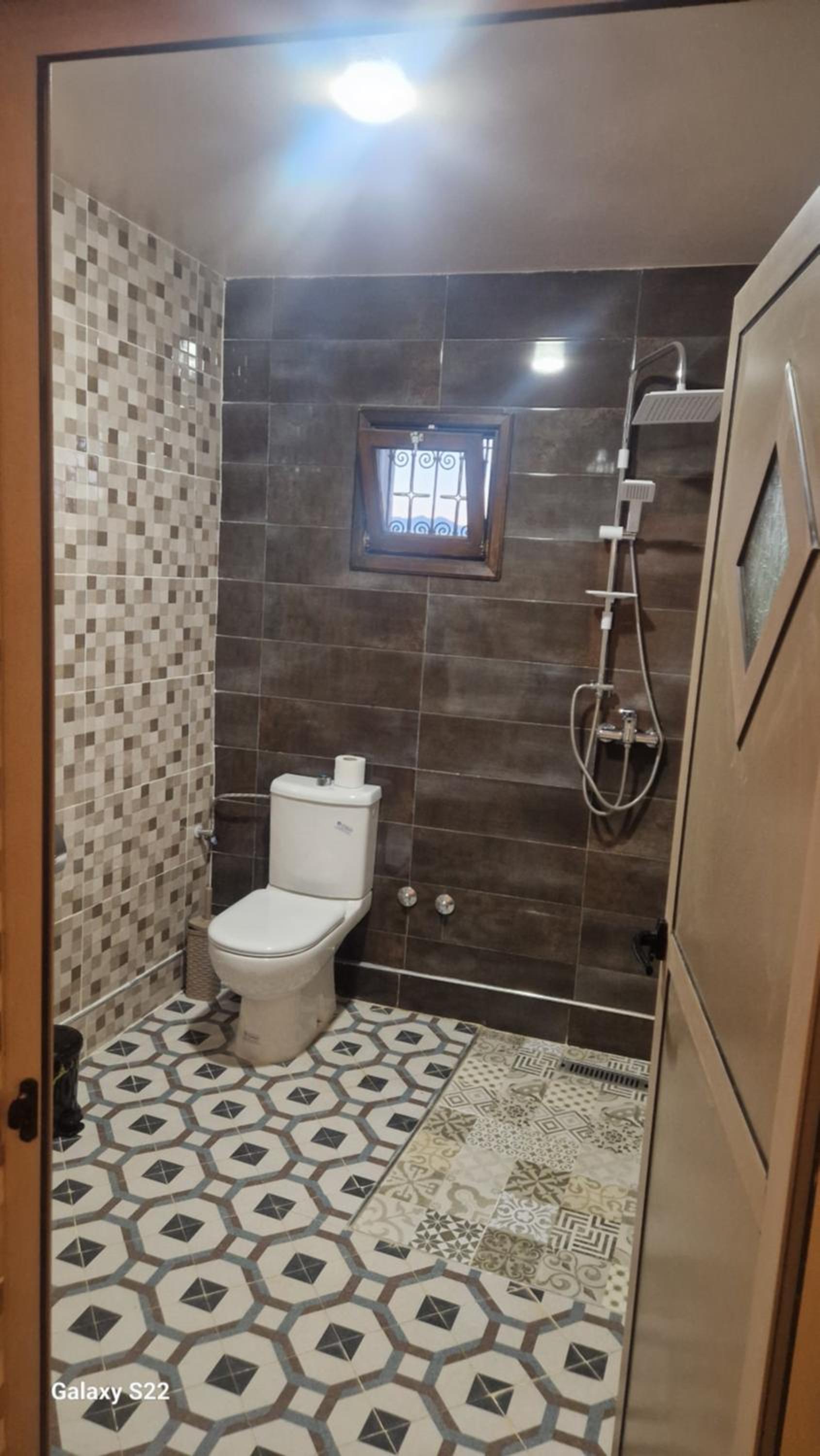 Double Room - Photo 16
