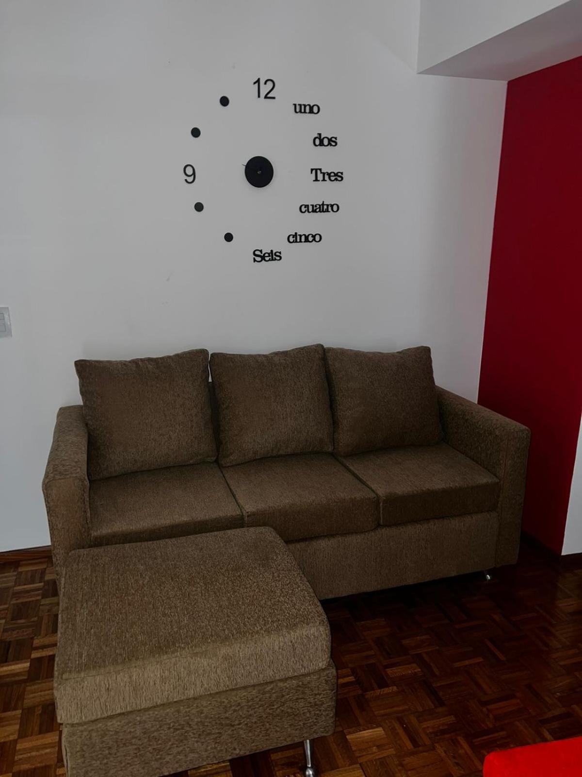 One-Bedroom Apartment photo 3
