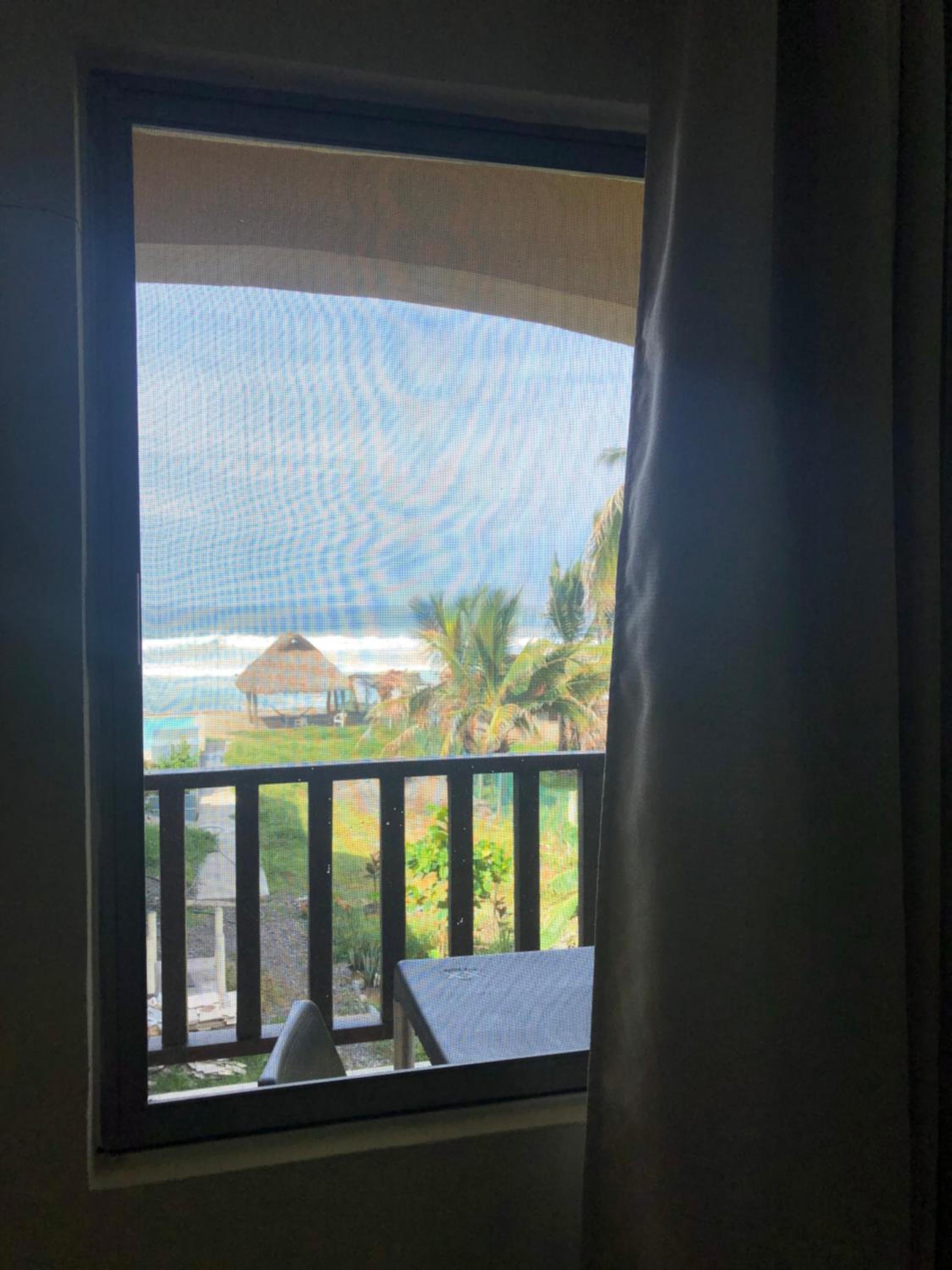 Superior Triple Room with Sea View - Photo 9