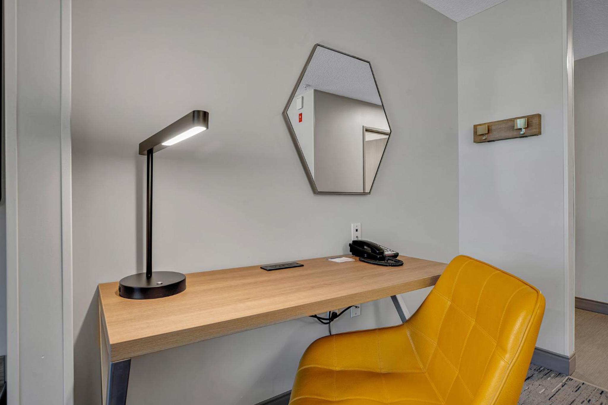 Standard Room - Photo 8