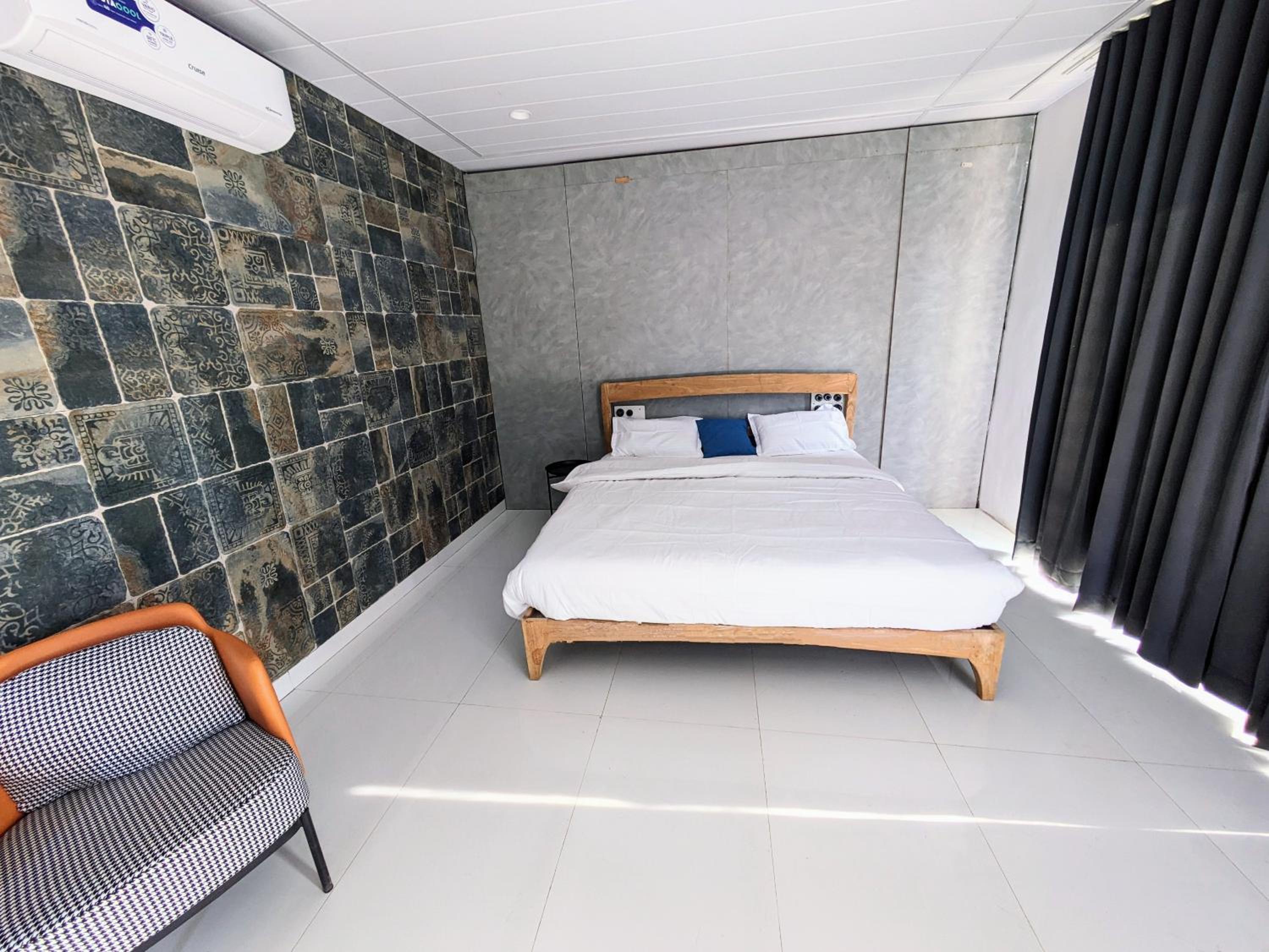 Double Room with Balcony photo 2