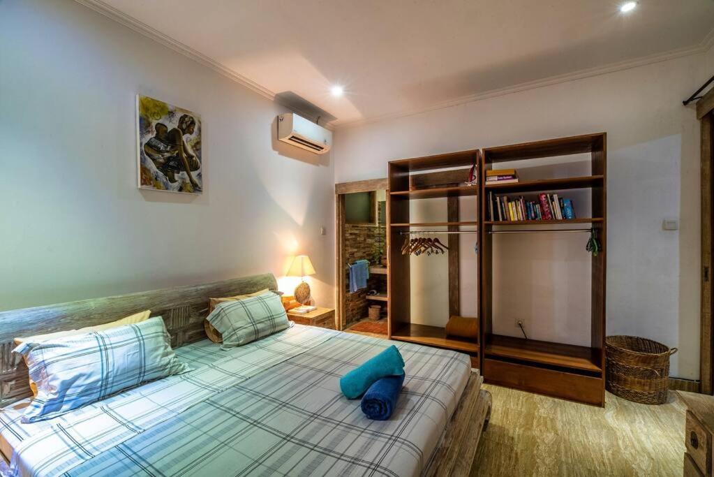 Three-Bedroom Villa photo 1