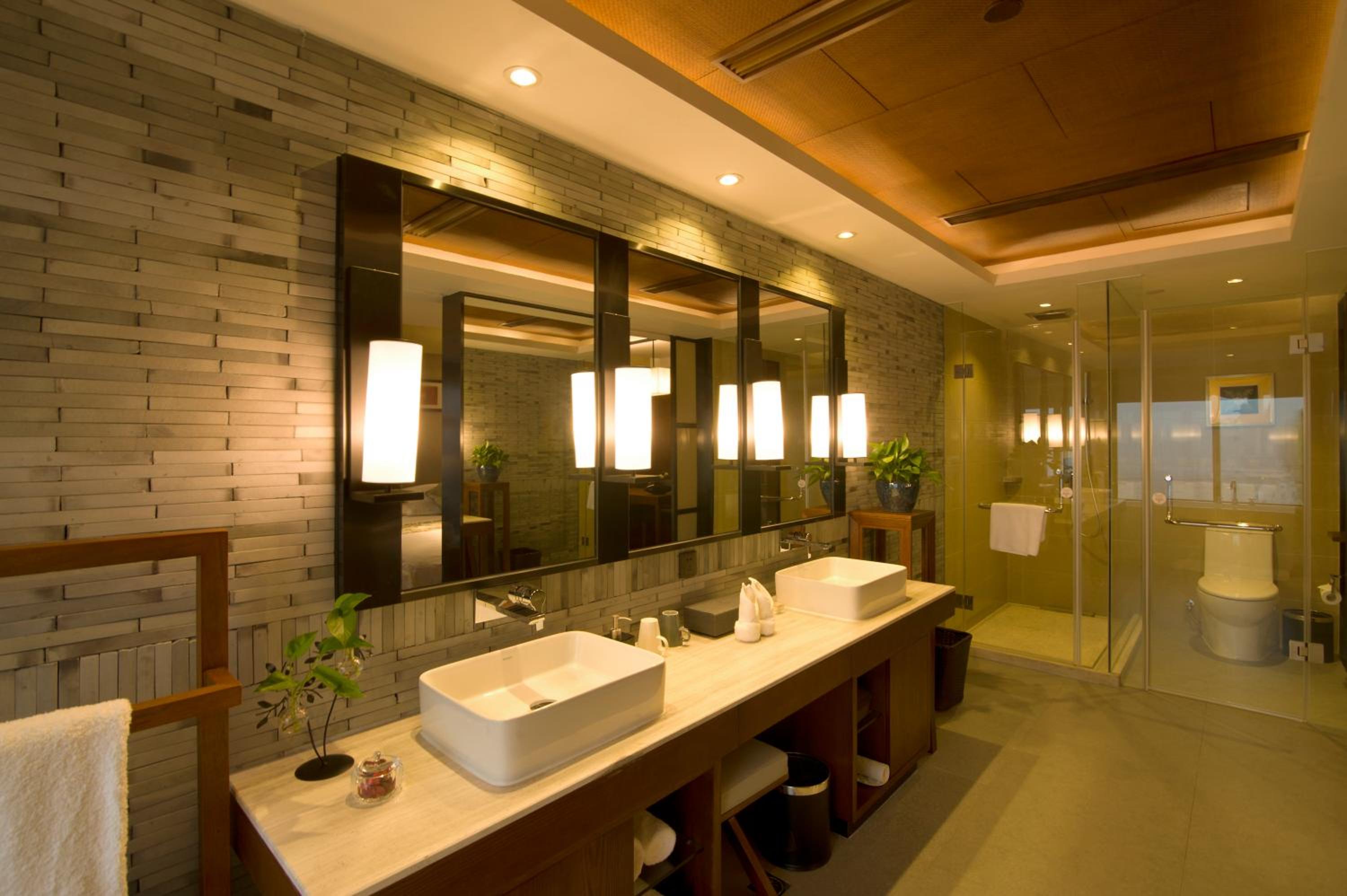 Superior King Room photo 2
