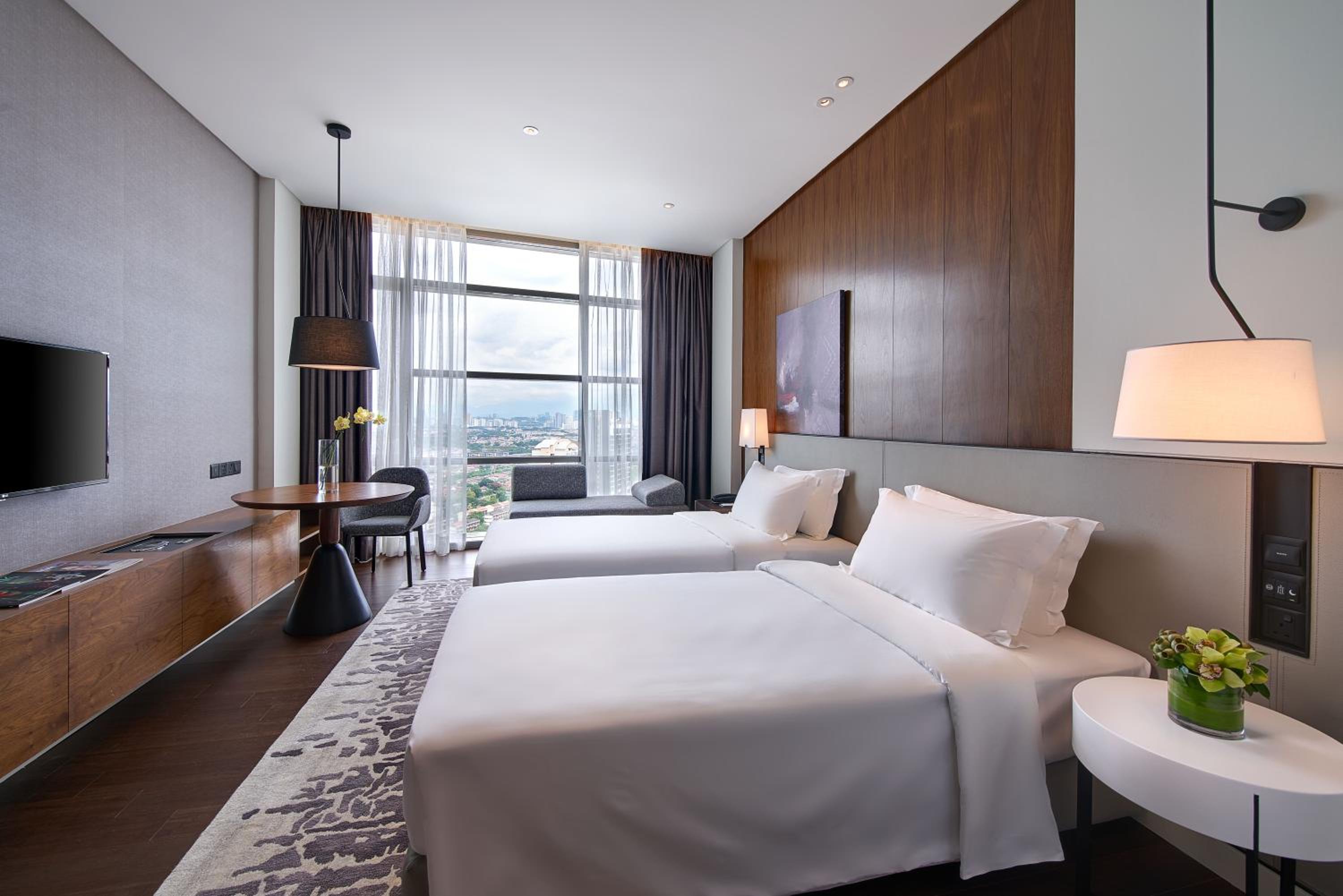 Deluxe Twin Room - Club Lounge Access