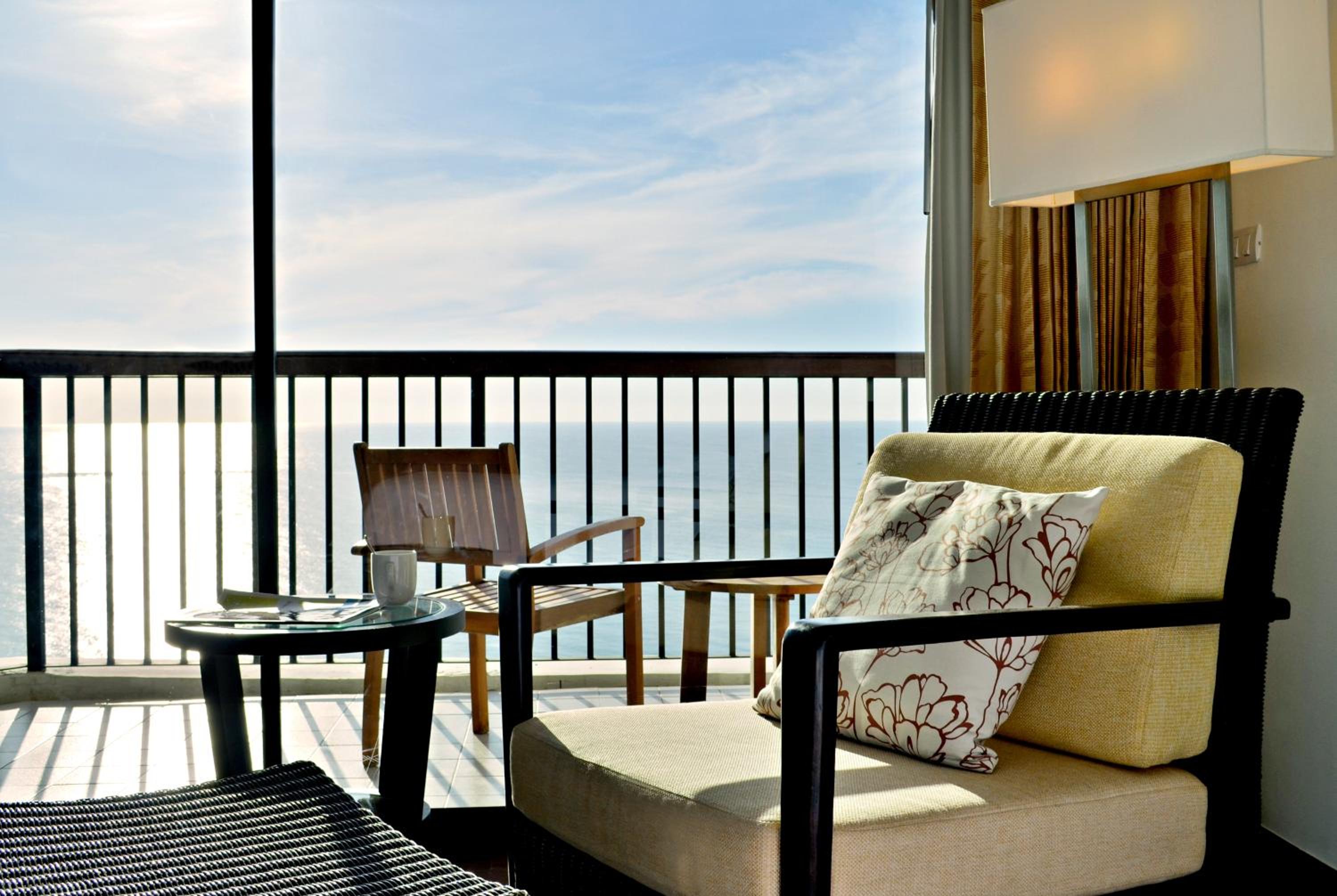 Junior Suite with Ocean View - Photo 1